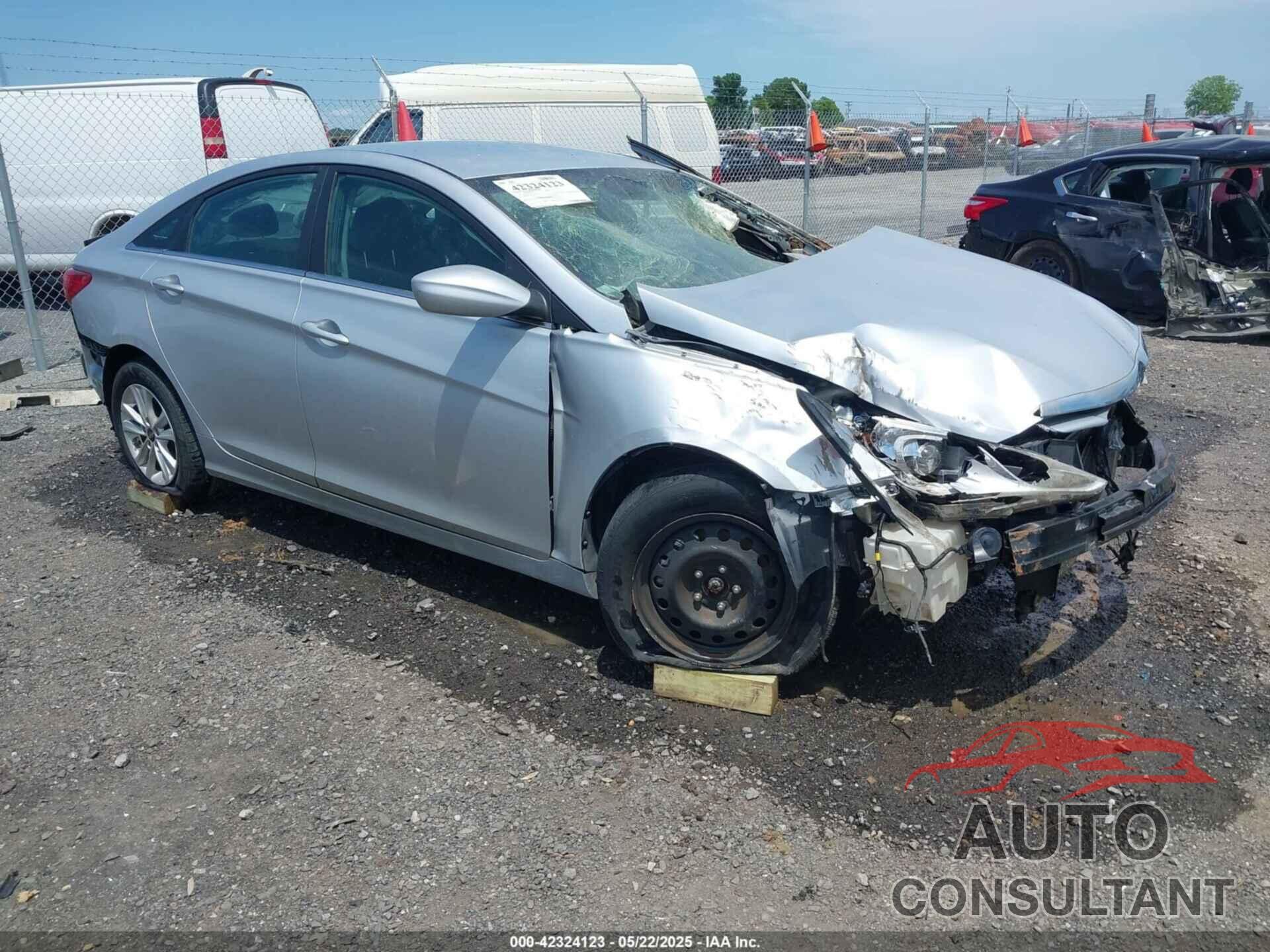 HYUNDAI SONATA 2013 - 5NPEB4AC6DH522527