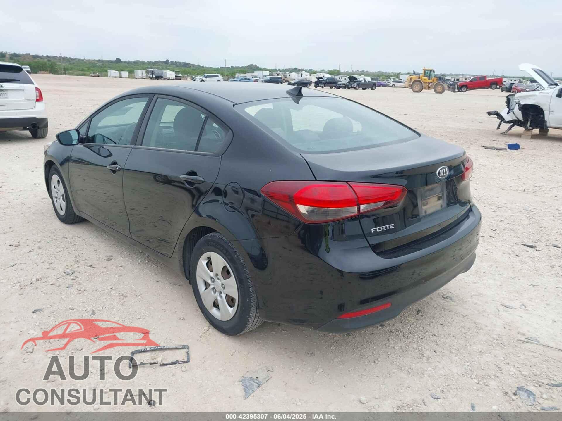 KIA FORTE 2017 - 3KPFL4A74HE099414