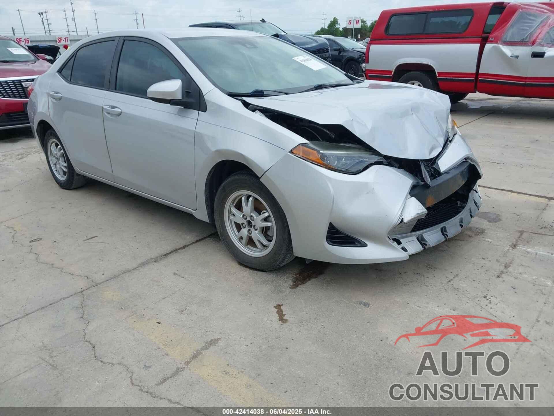 TOYOTA COROLLA 2018 - 5YFBURHE4JP794333