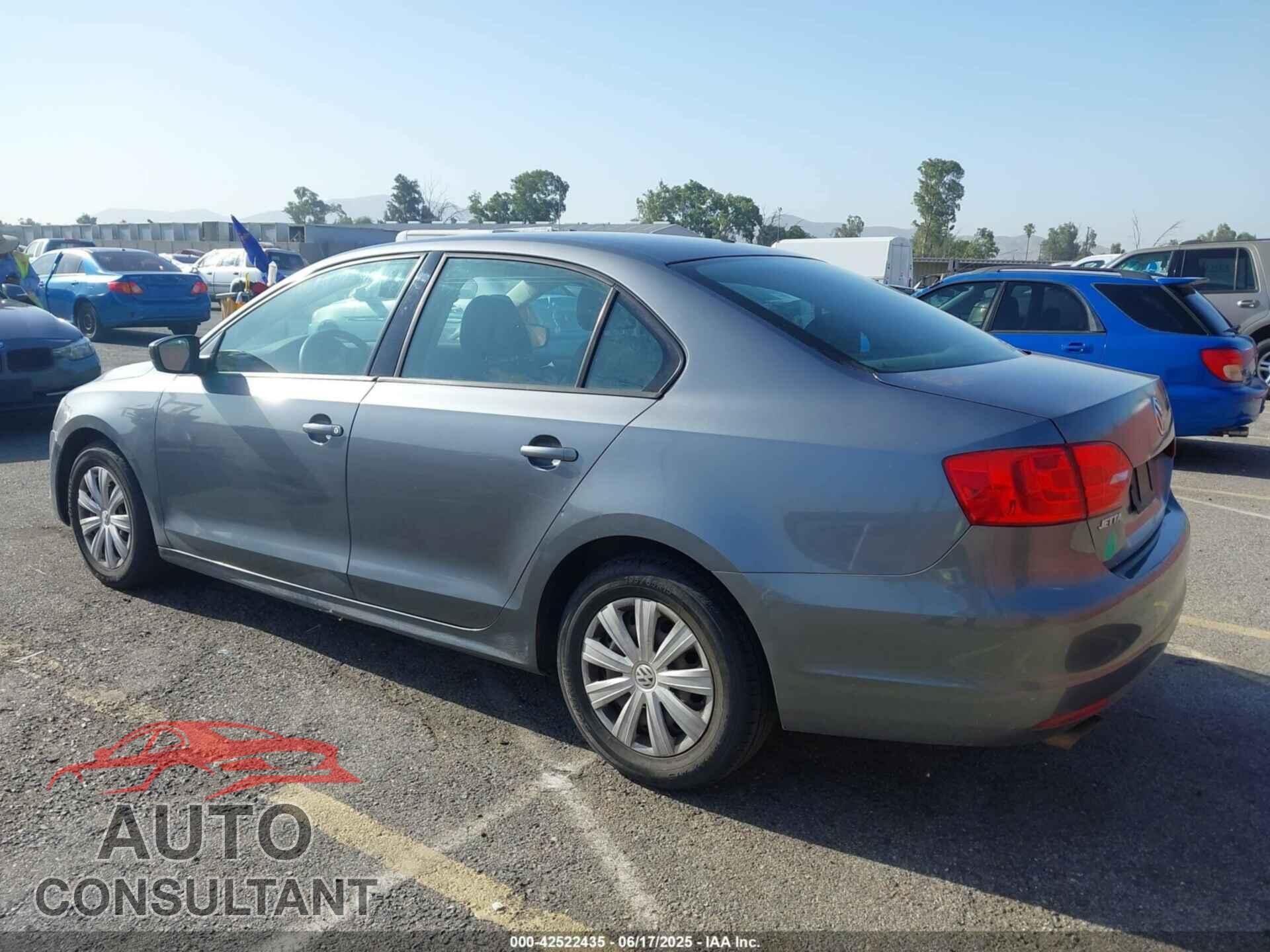 VOLKSWAGEN JETTA 2012 - 3VW2K7AJ3CM367461
