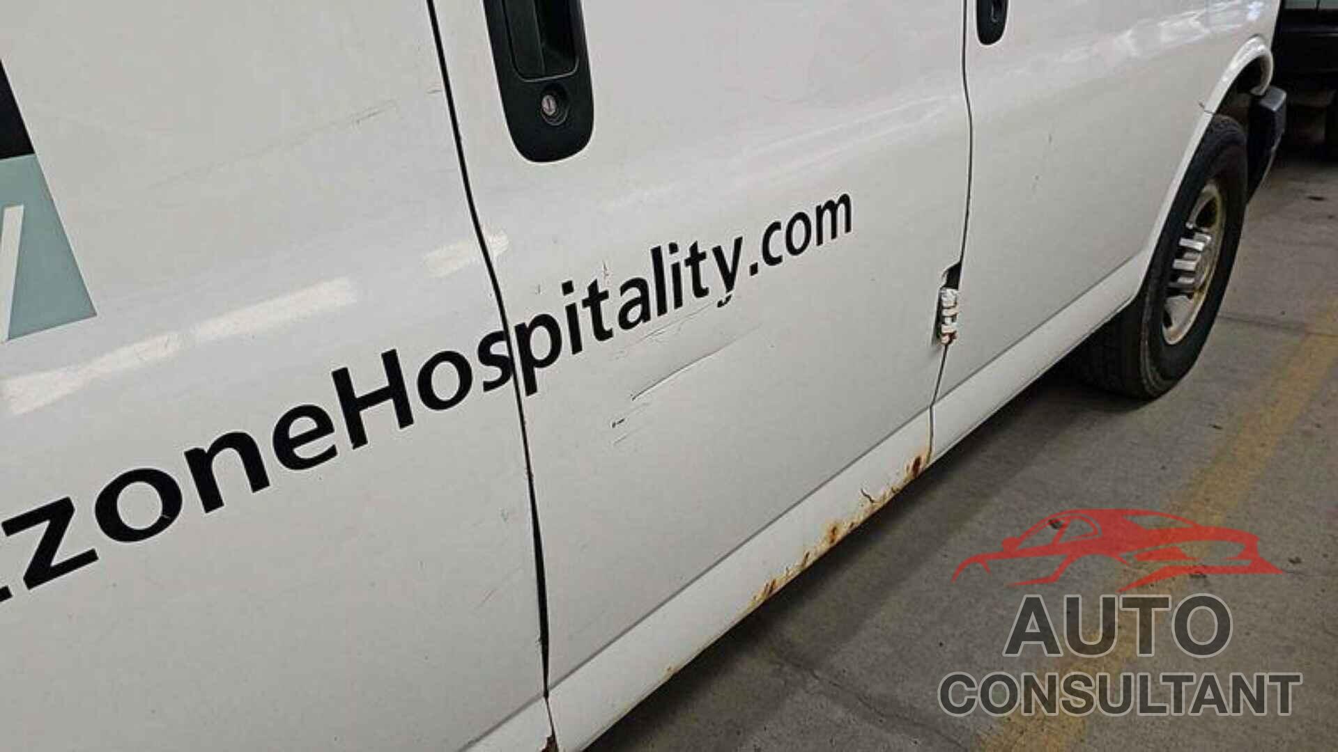 CHEVROLET EXPRESS G2500 2010 - 1GCZGFBA2A1125850
