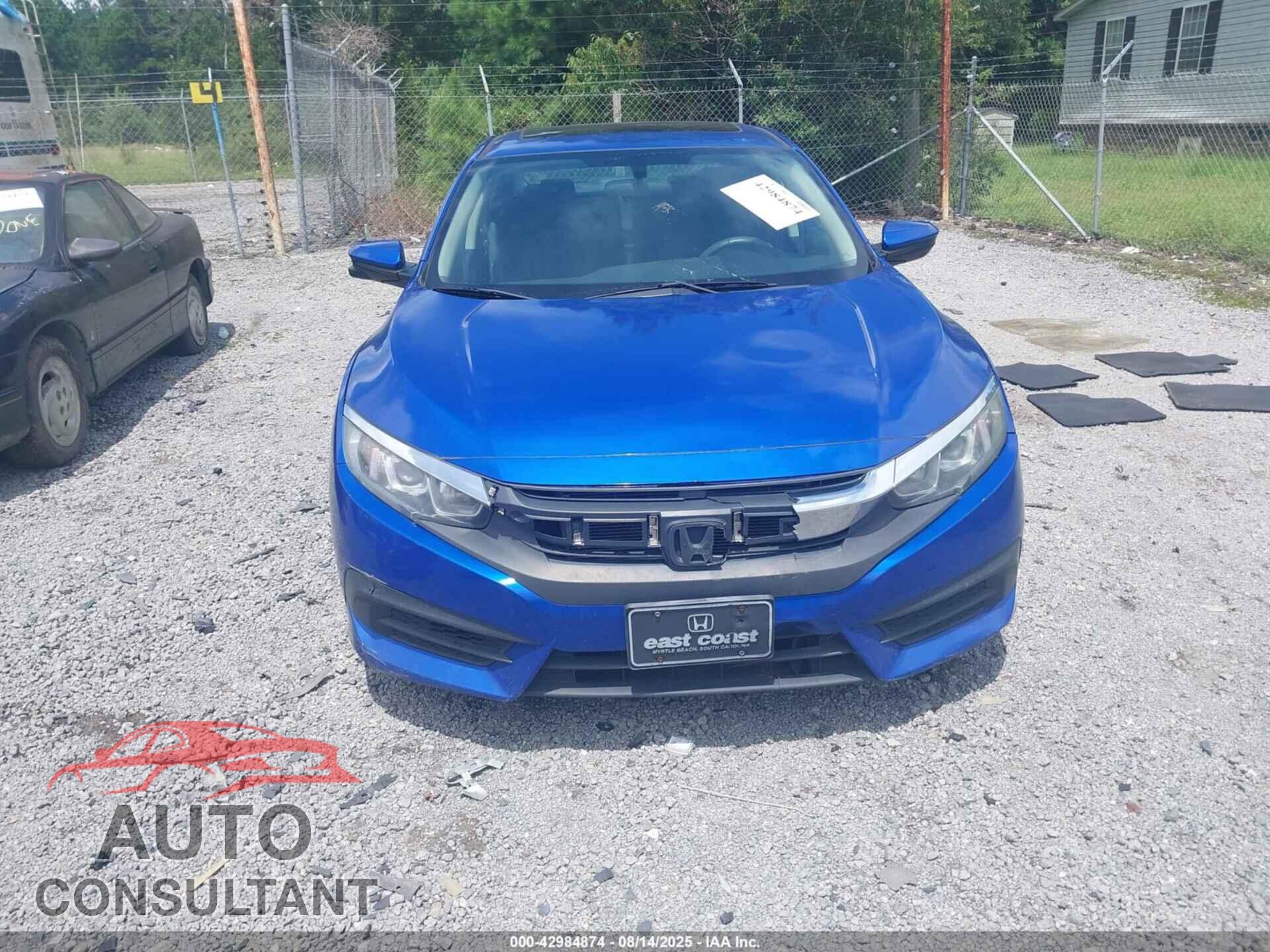 HONDA CIVIC 2017 - 2HGFC2F75HH568173