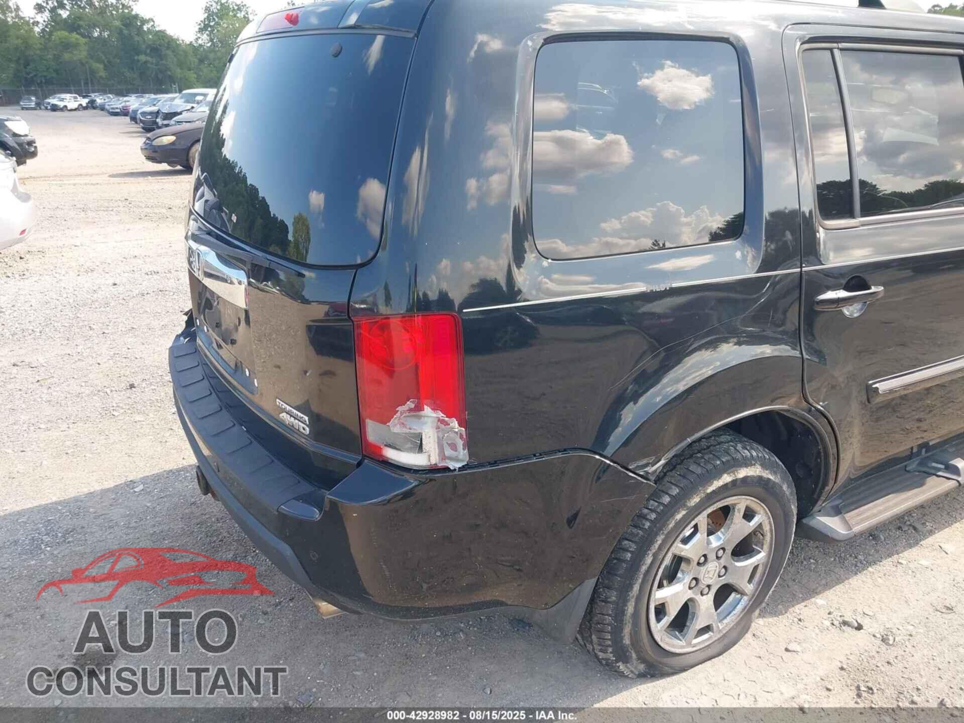 HONDA PILOT 2010 - 5FNYF4H84AB036358