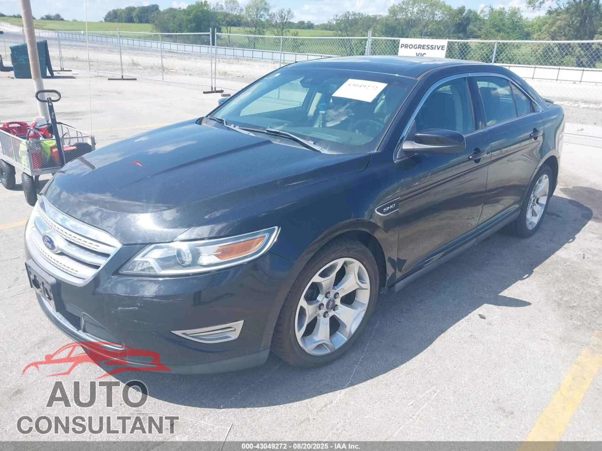 FORD TAURUS 2011 - 1FAHP2KT7BG121917