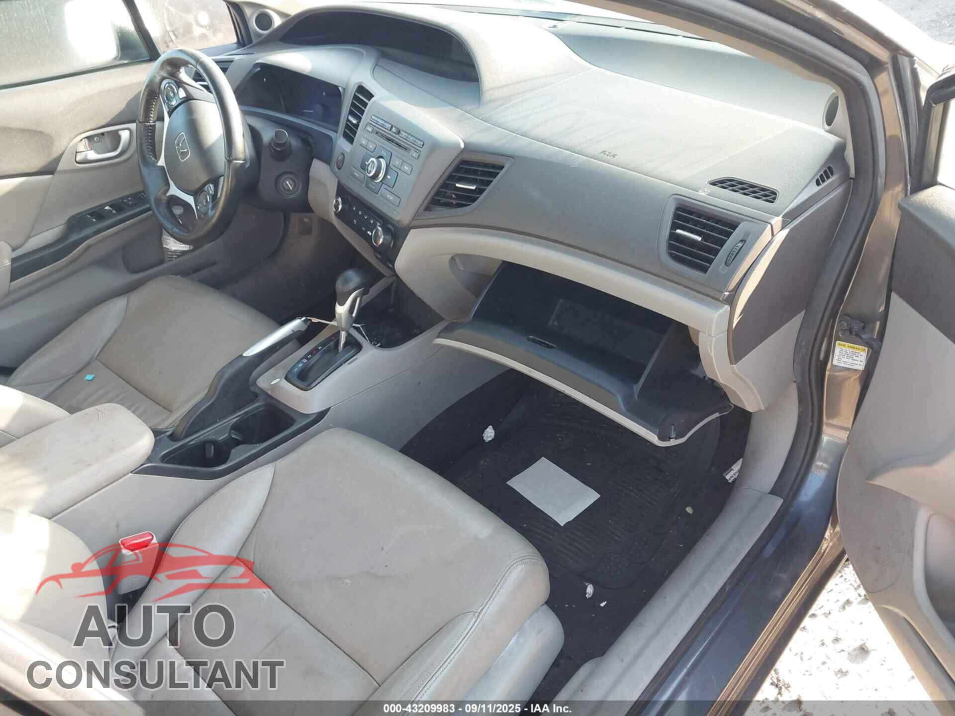 HONDA CIVIC 2012 - 2HGFB2F90CH520044