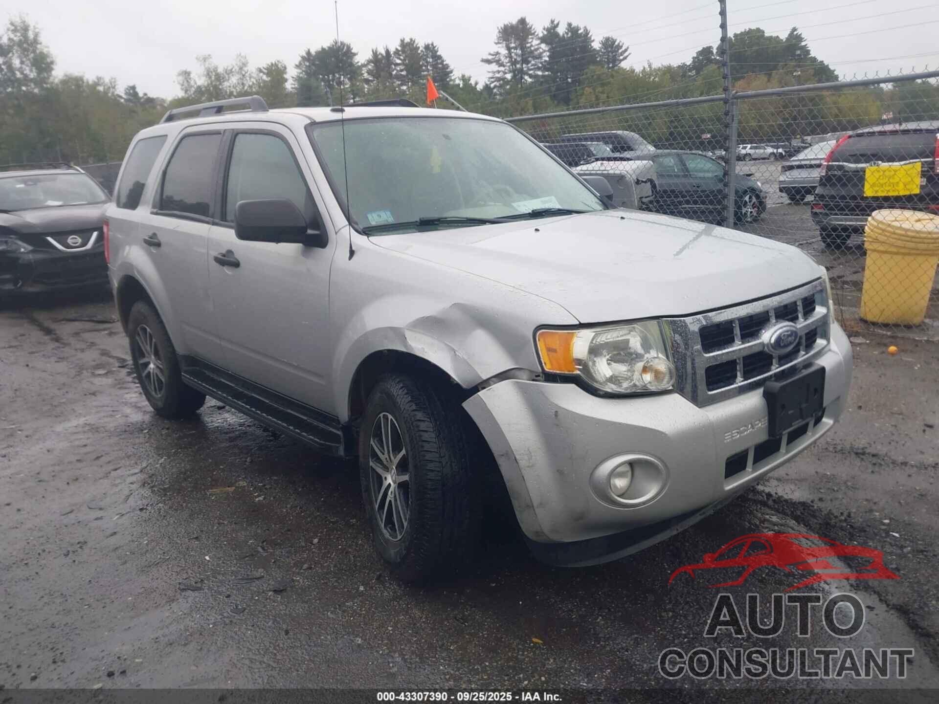 FORD ESCAPE 2009 - 1FMCU93GX9KA82136