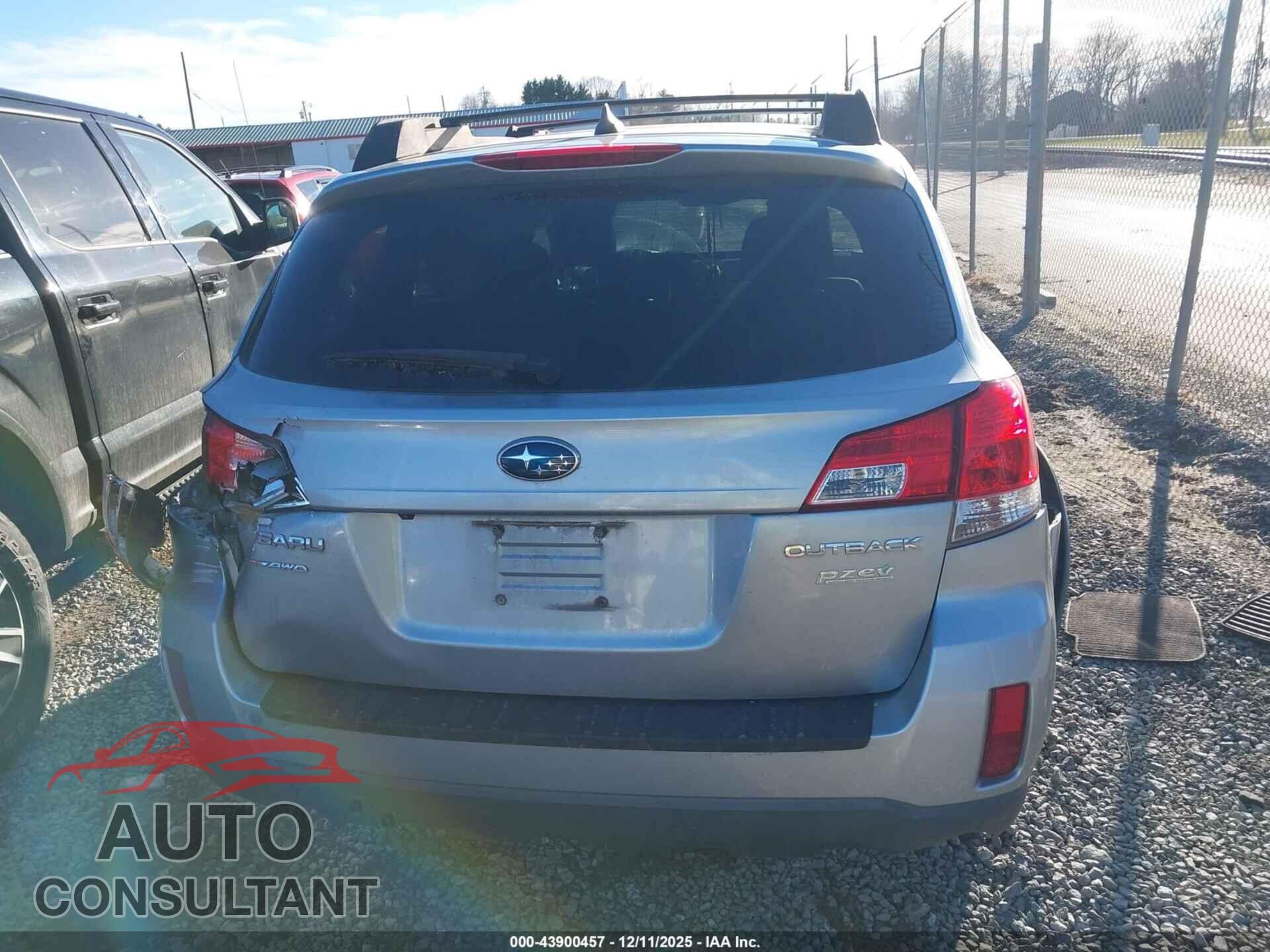 SUBARU OUTBACK 2014 - 4S4BRBLC7E3324693