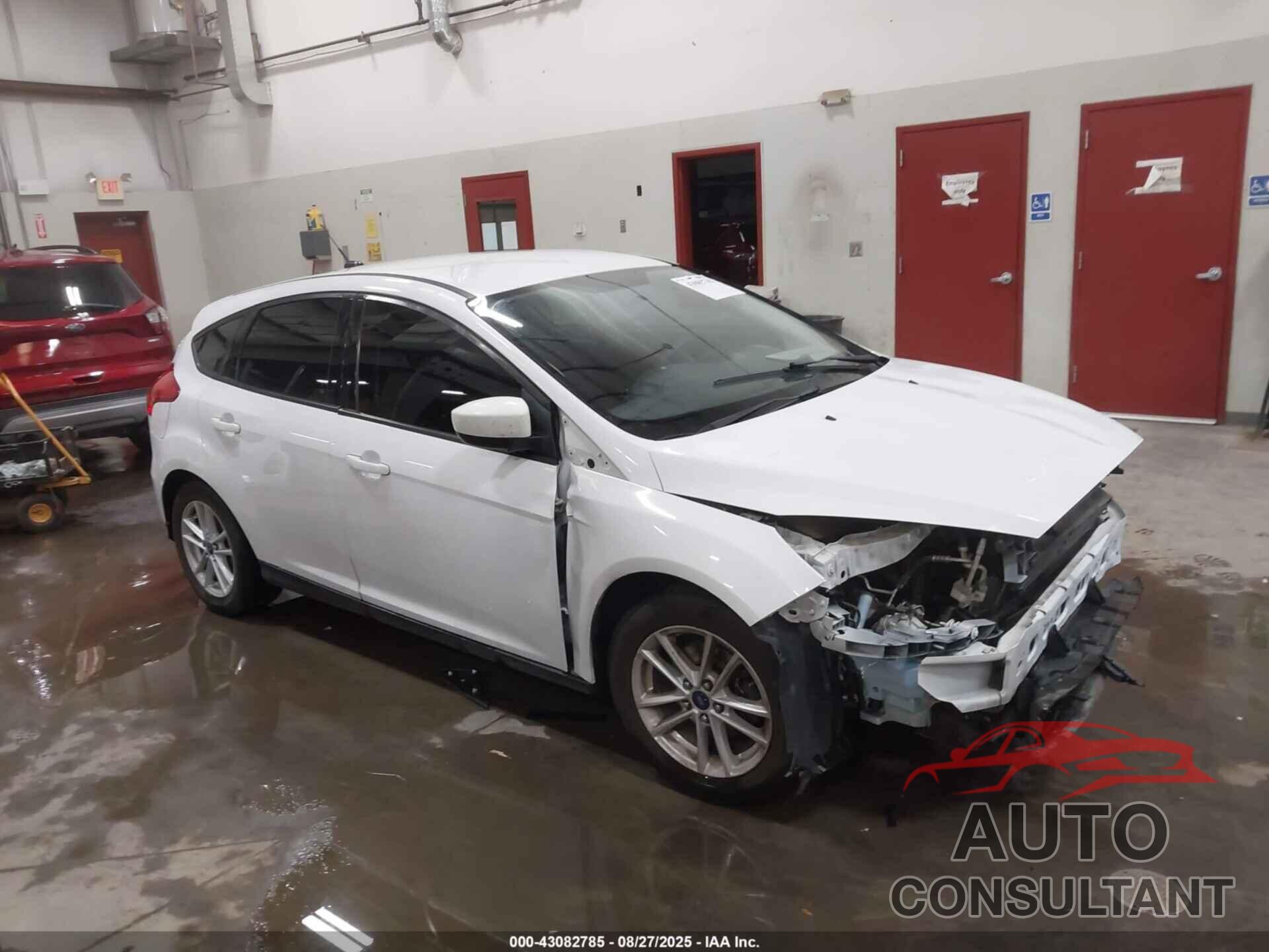 FORD FOCUS 2018 - 1FADP3K28JL225270