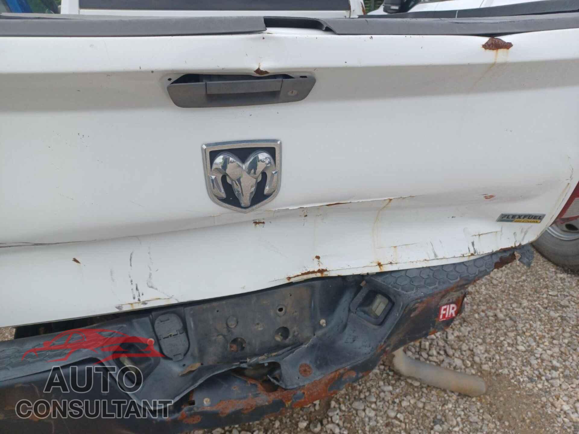 DODGE RAM 1500 2012 - 1C6RD6FP4CS175354