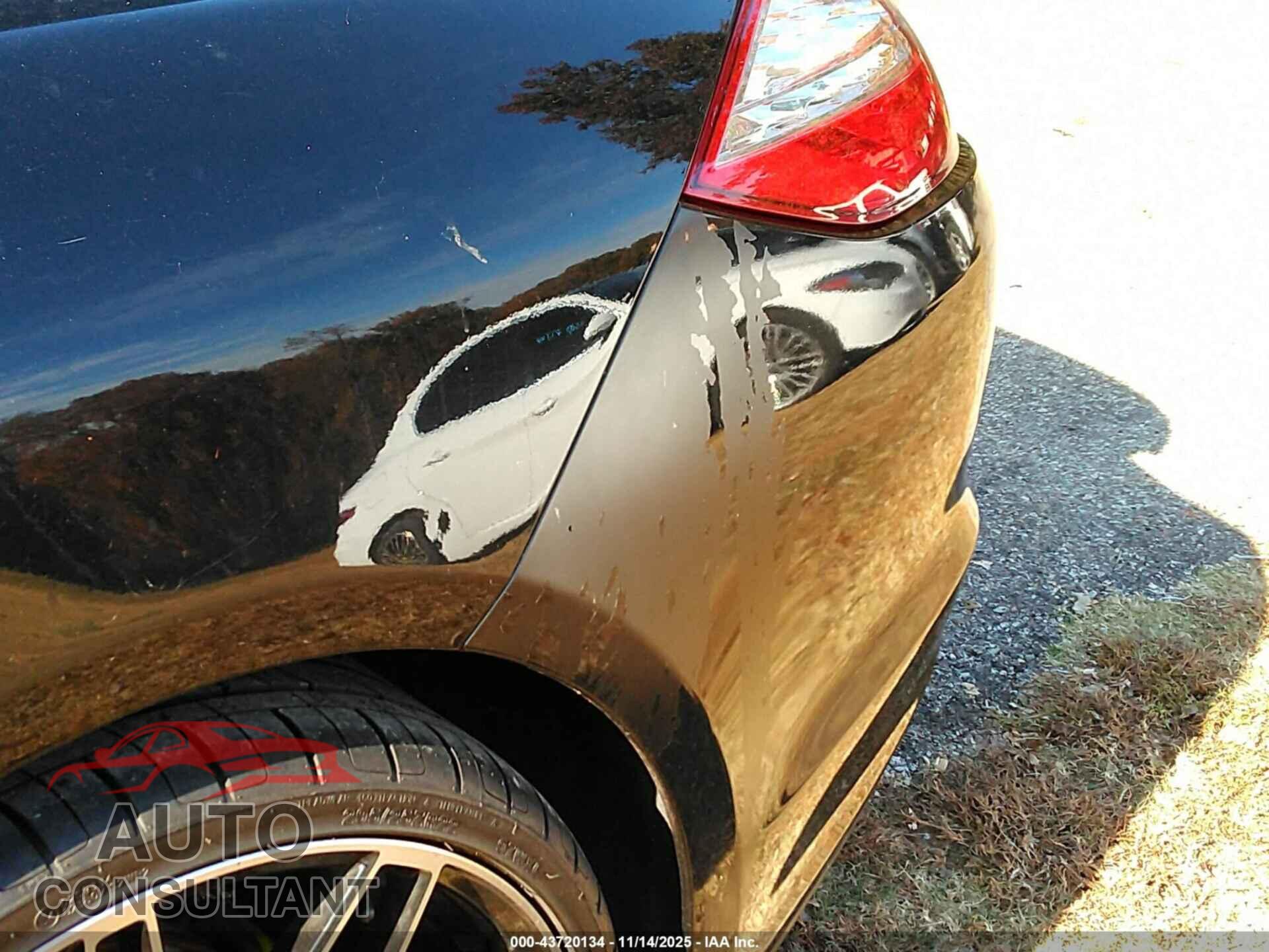 PORSCHE PANAMERA 2010 - WP0AB2A76AL063657