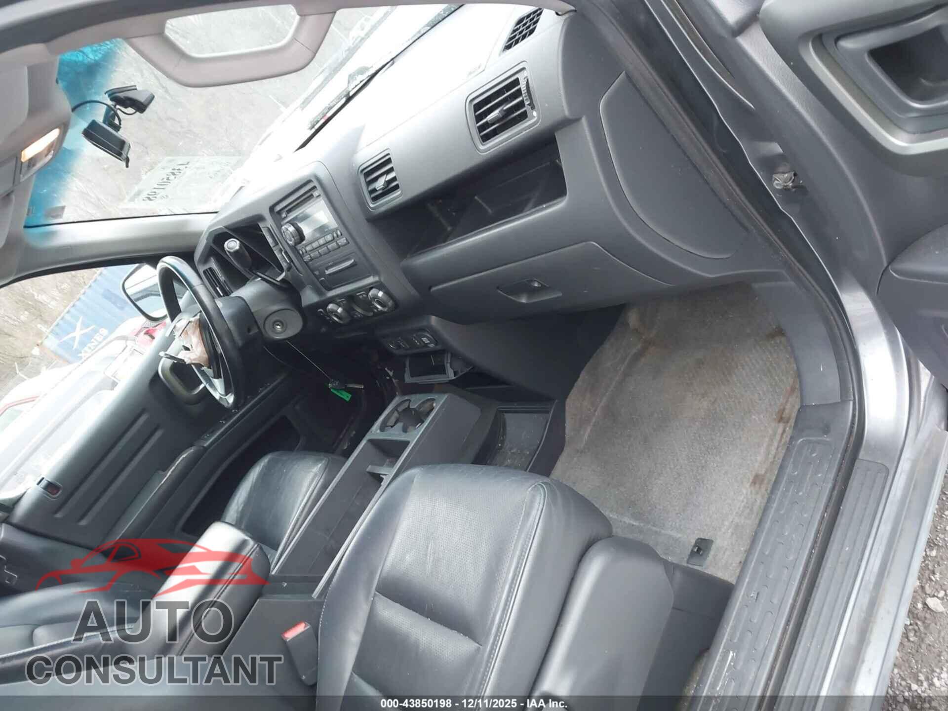 HONDA RIDGELINE 2011 - 5FPYK1F51BB010439