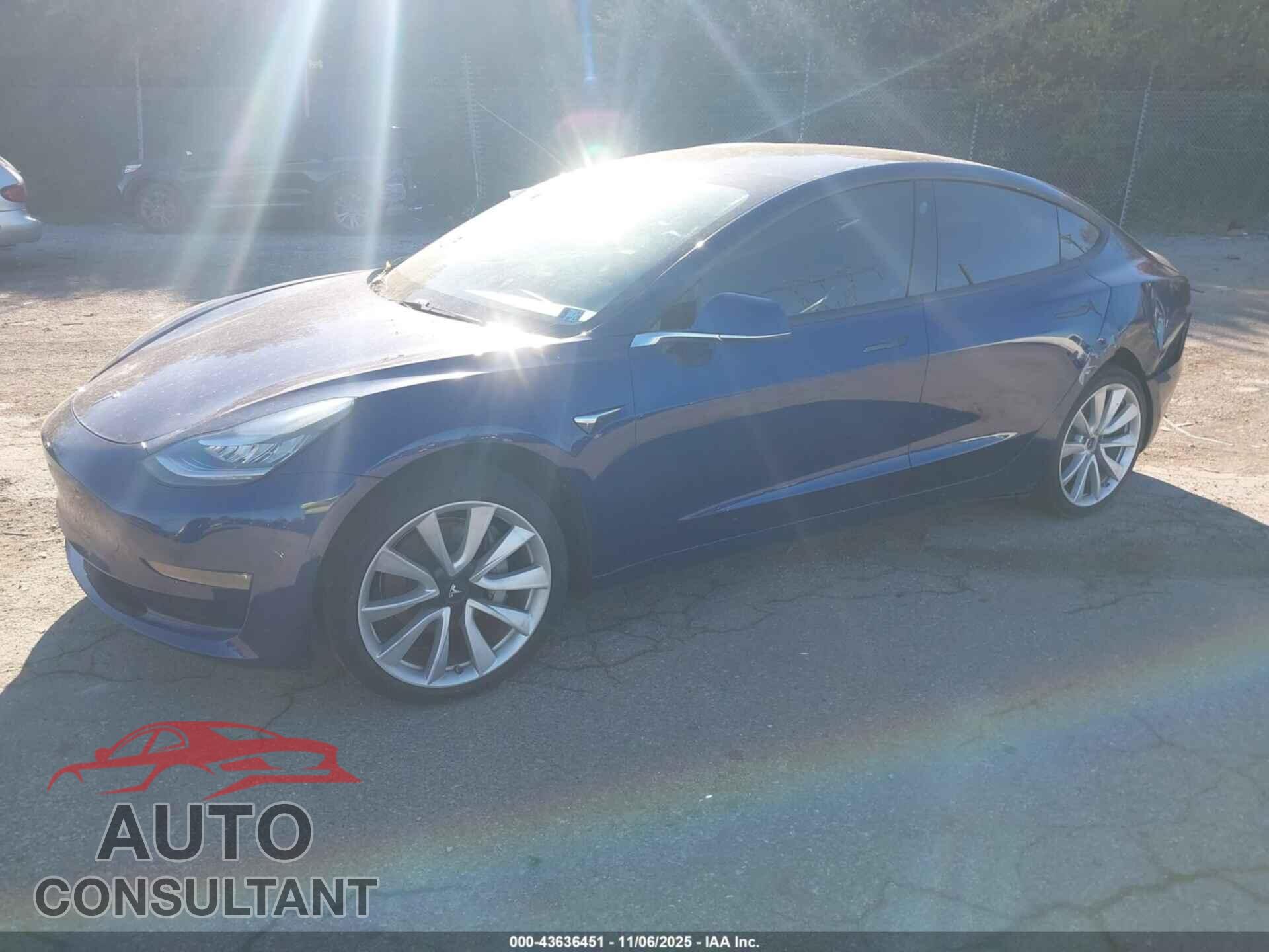 TESLA MODEL 3 2019 - 5YJ3E1EA7KF417366