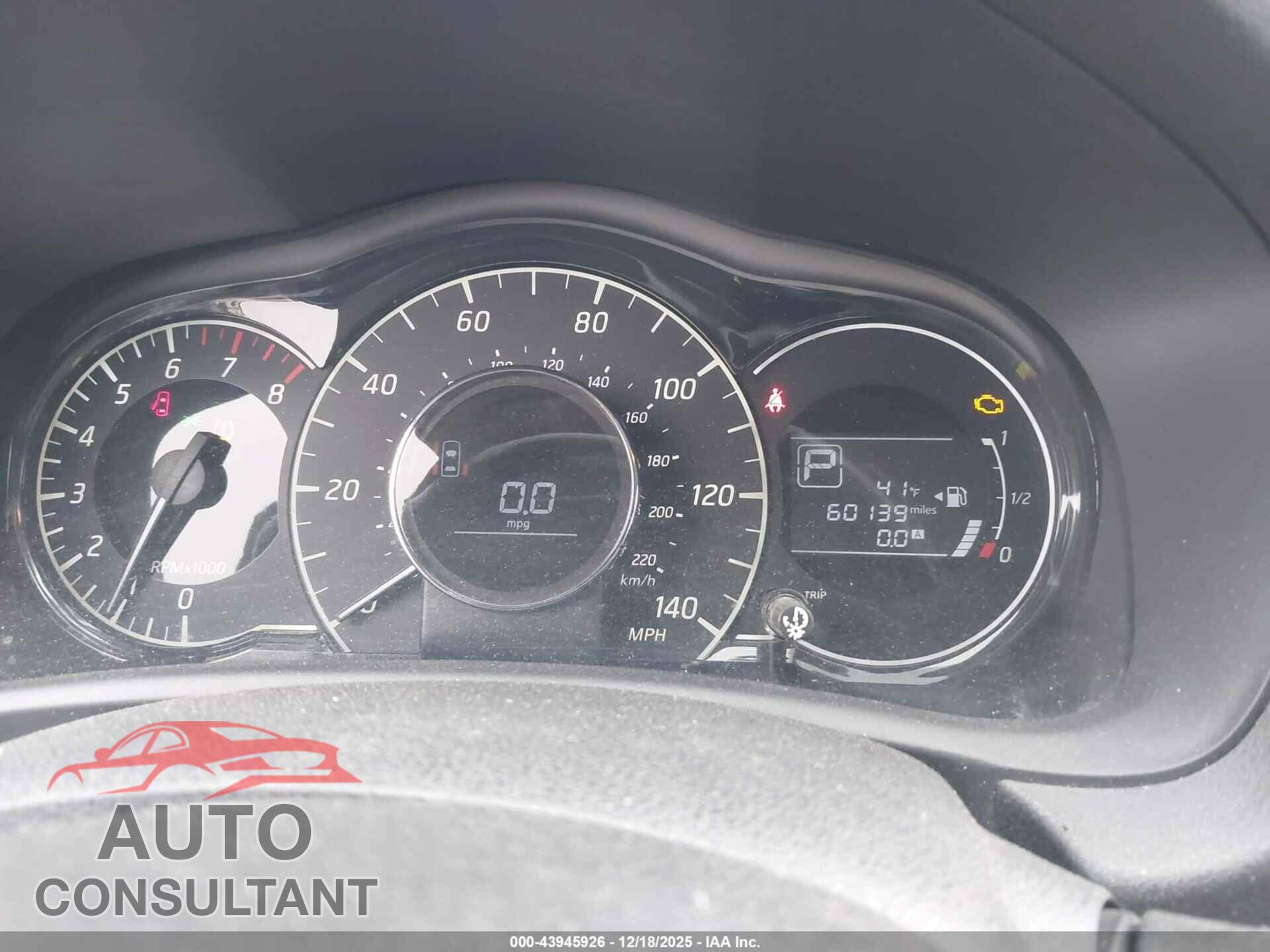 NISSAN VERSA NOTE 2015 - 3N1CE2CPXFL417045