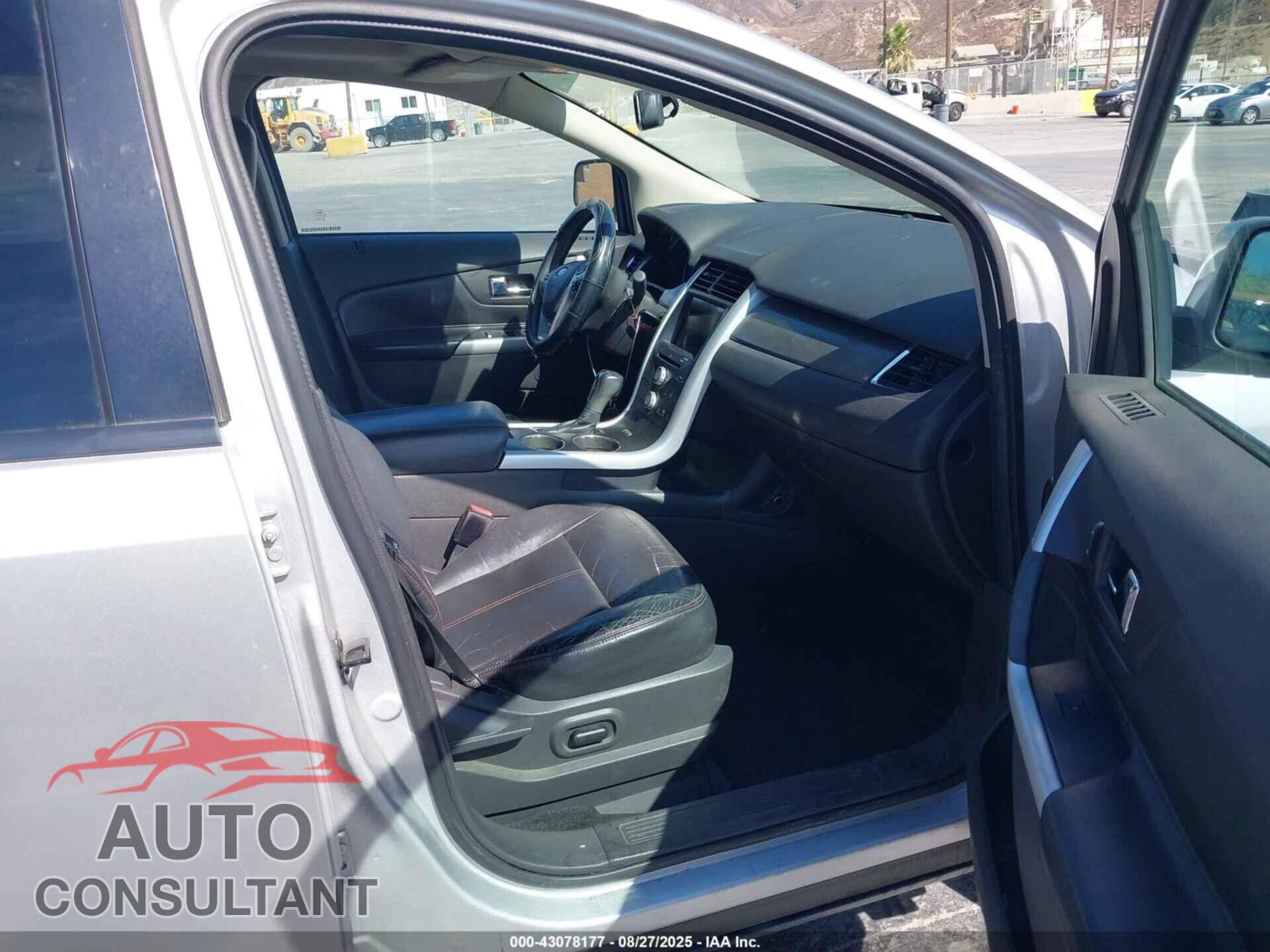FORD EDGE 2011 - 2FMDK3JC5BBA75876