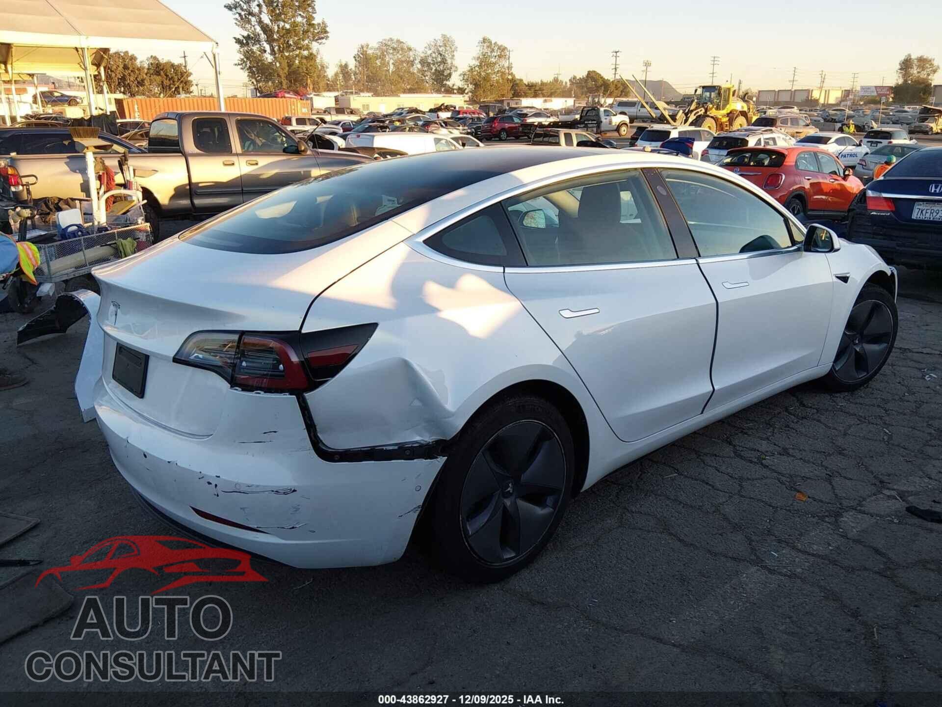 TESLA MODEL 3 2019 - 5YJ3E1EA5KF412313