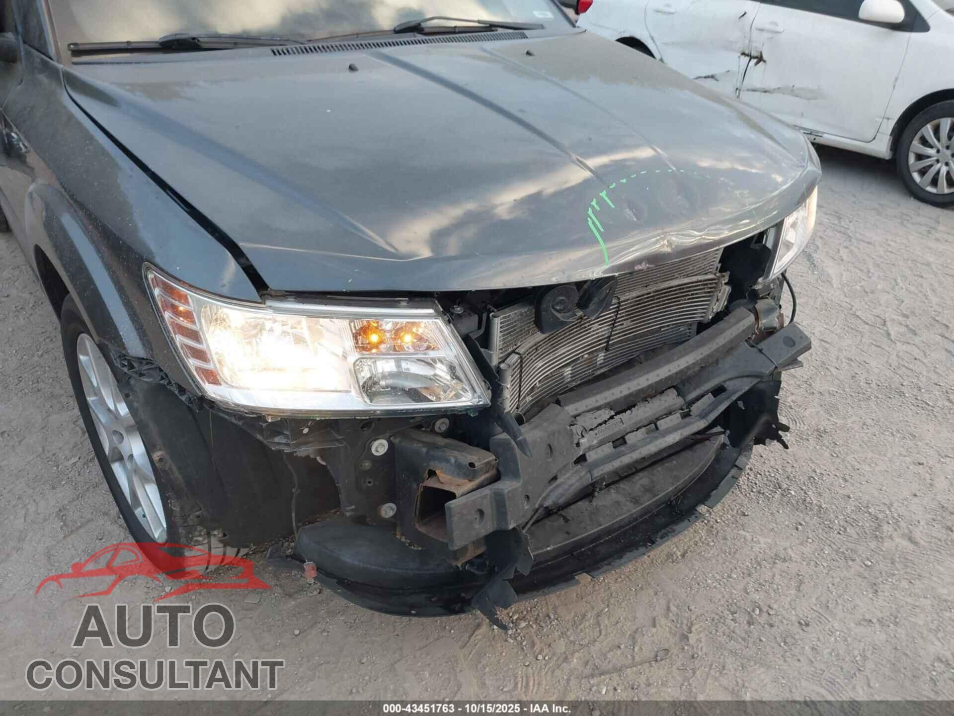 DODGE JOURNEY 2016 - 3C4PDCBB3GT217610