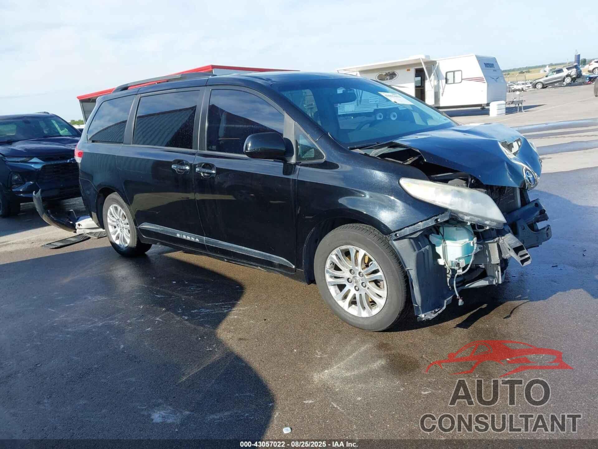 TOYOTA SIENNA 2013 - 5TDYK3DC0DS359631