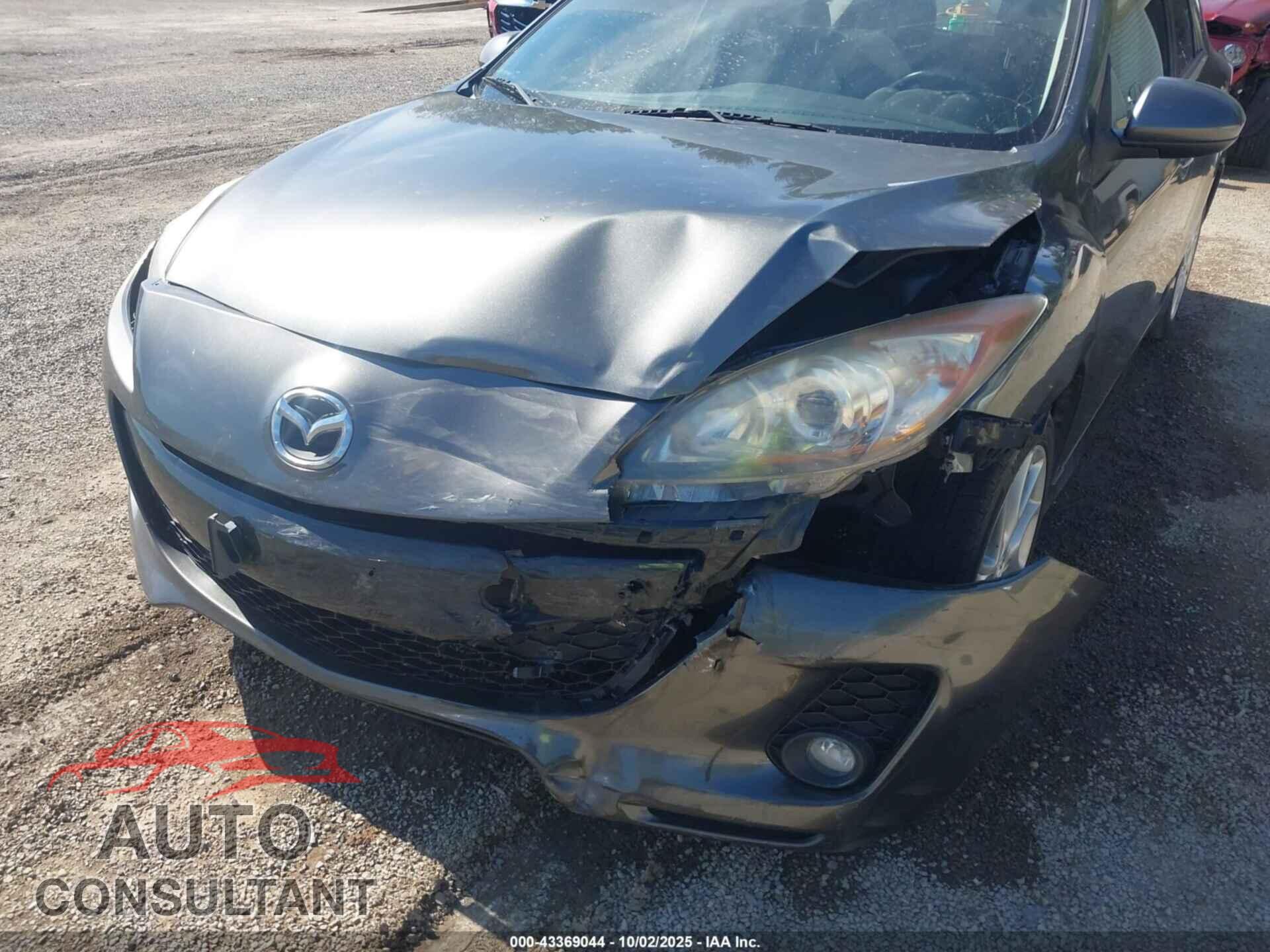 MAZDA MAZDA3 2012 - JM1BL1L68C1510035