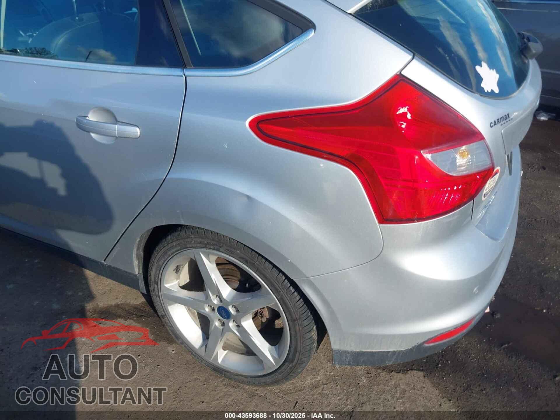 FORD FOCUS 2012 - 1FAHP3N2XCL145002