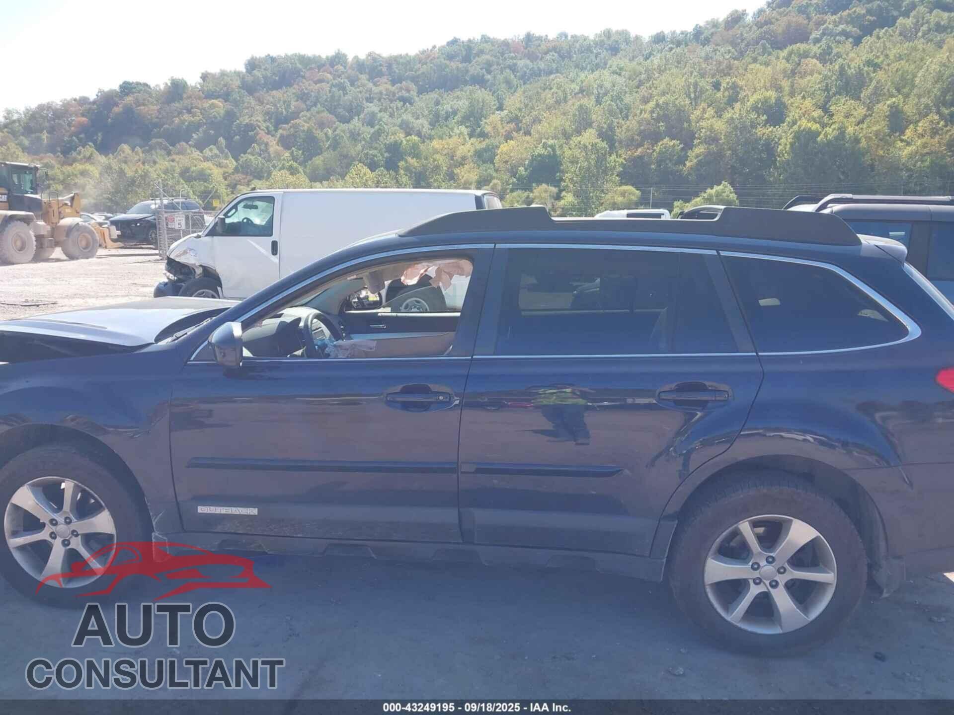 SUBARU OUTBACK 2013 - 4S4BRCCC8D3245201