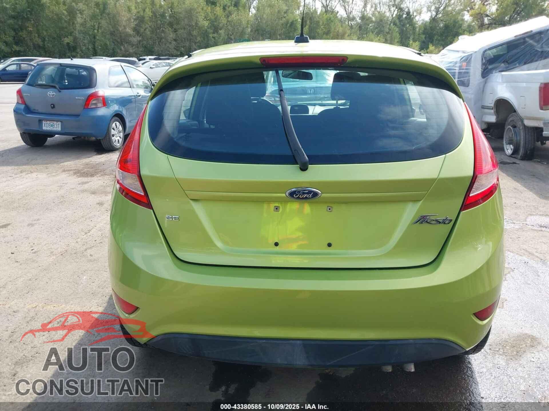 FORD FIESTA 2011 - 3FADP4EJ5BM153145