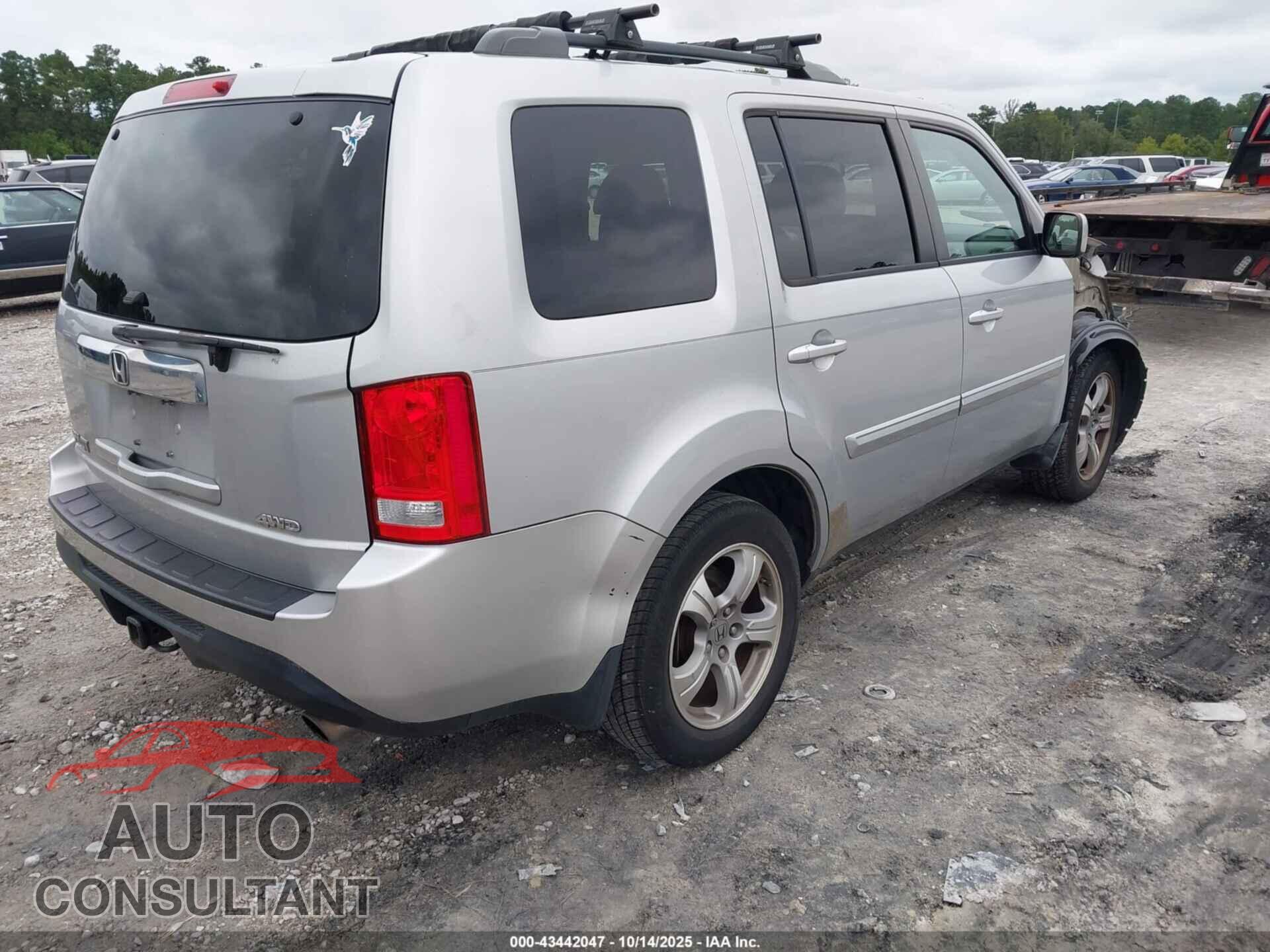 HONDA PILOT 2012 - 5FNYF4H62CB012111