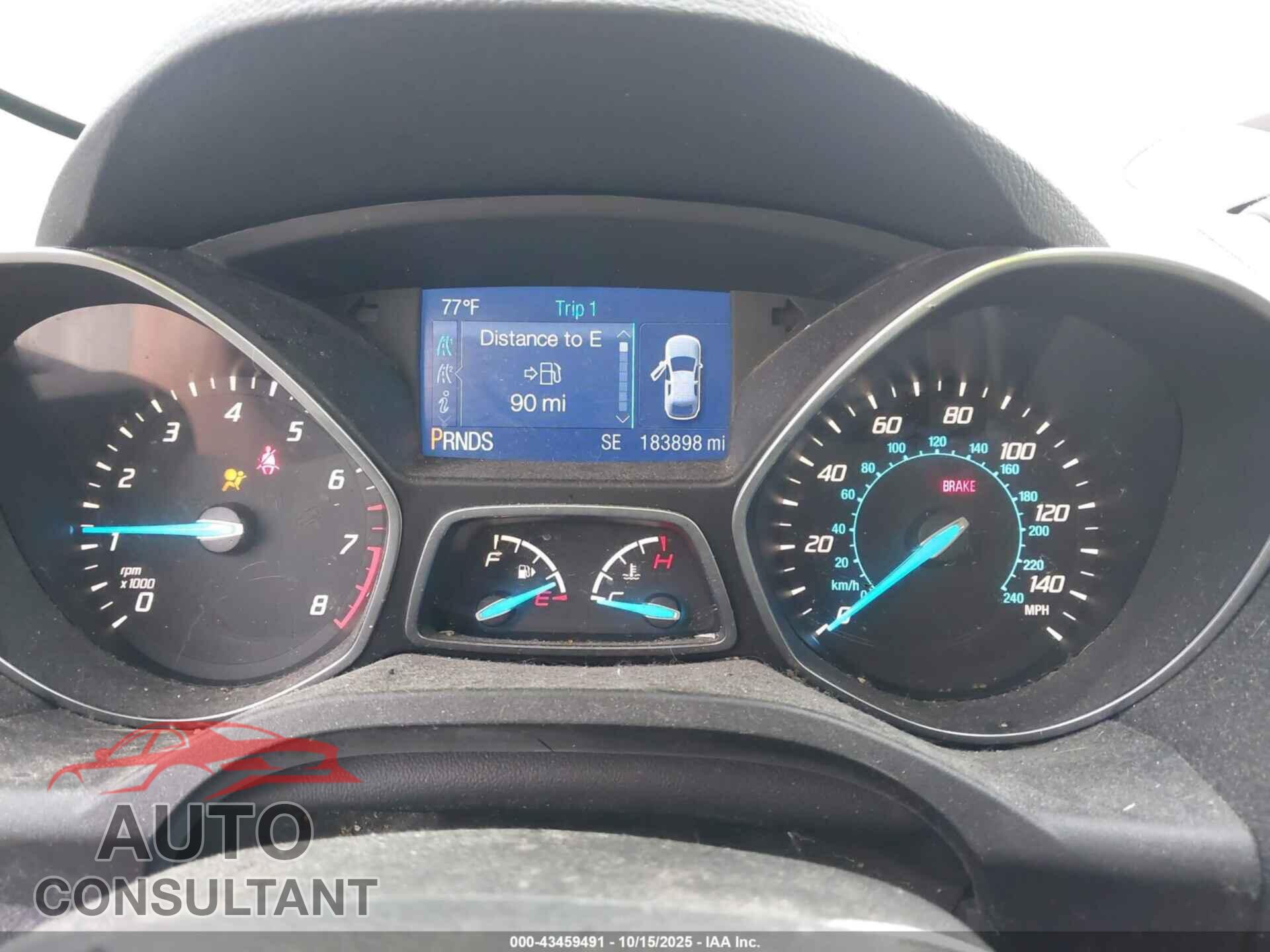 FORD ESCAPE 2015 - 1FMCU0F77FUC11540