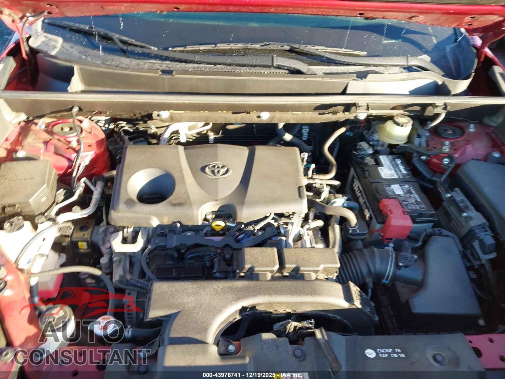 TOYOTA RAV4 2020 - JTMP1RFV4LD061612