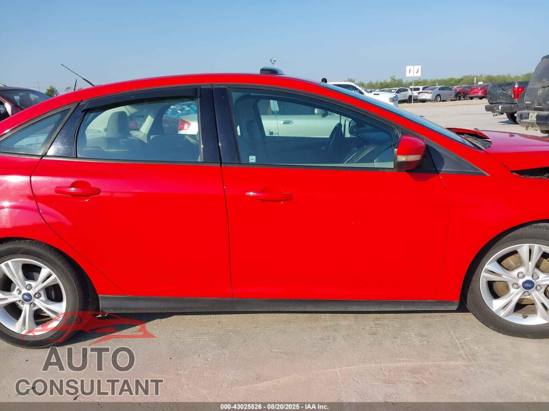 FORD FOCUS 2014 - 1FADP3F2XEL221642