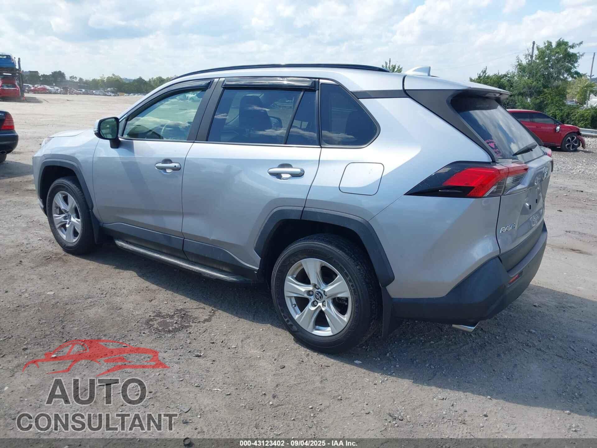 TOYOTA RAV4 2019 - JTMP1RFV1KD005111