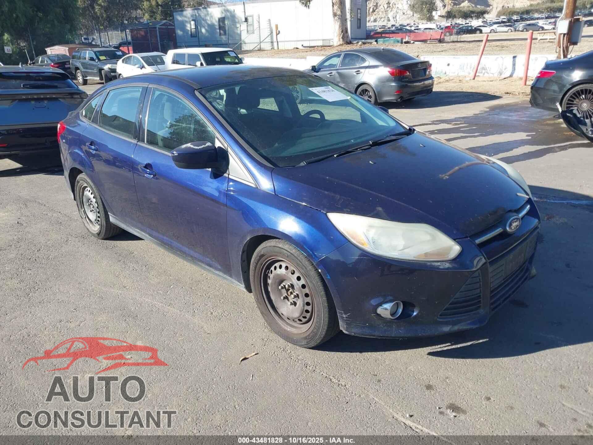 FORD FOCUS 2012 - 1FAHP3F22CL140228