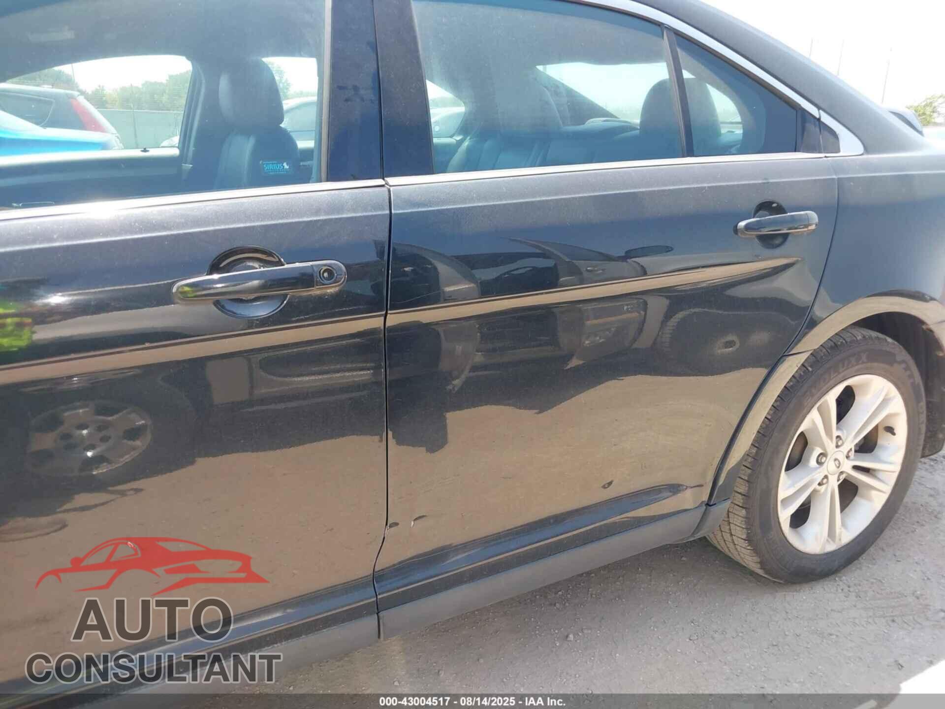 FORD TAURUS 2014 - 1FAHP2E85EG152031