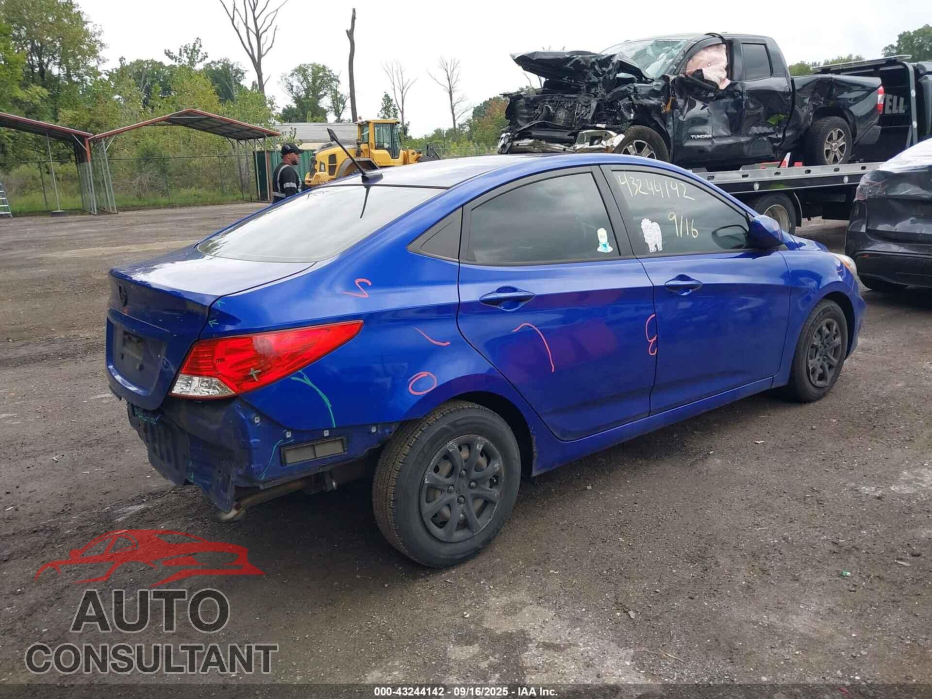HYUNDAI ACCENT 2014 - KMHCT4AE0EU720254