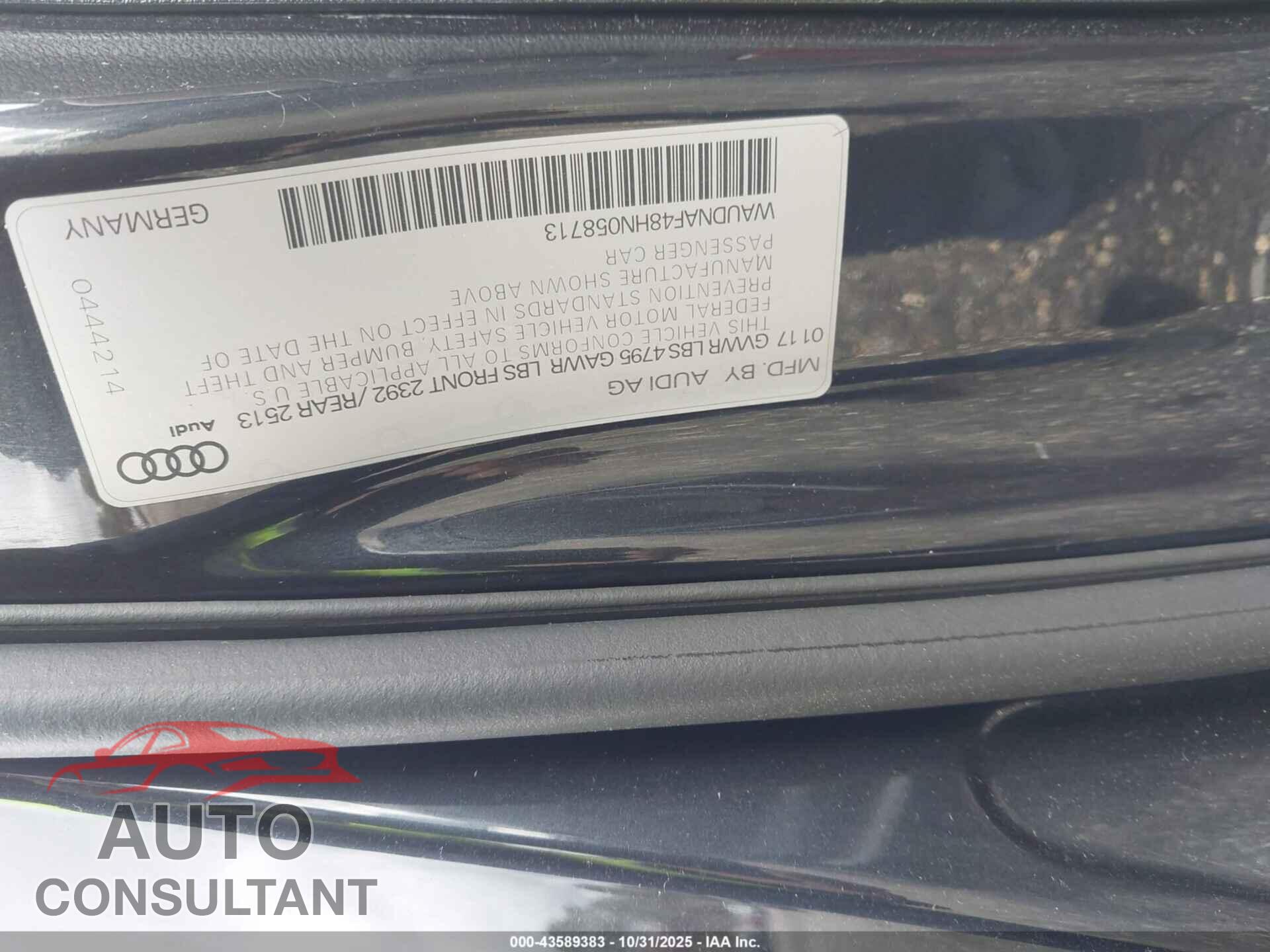 AUDI A4 2017 - WAUDNAF48HN058713