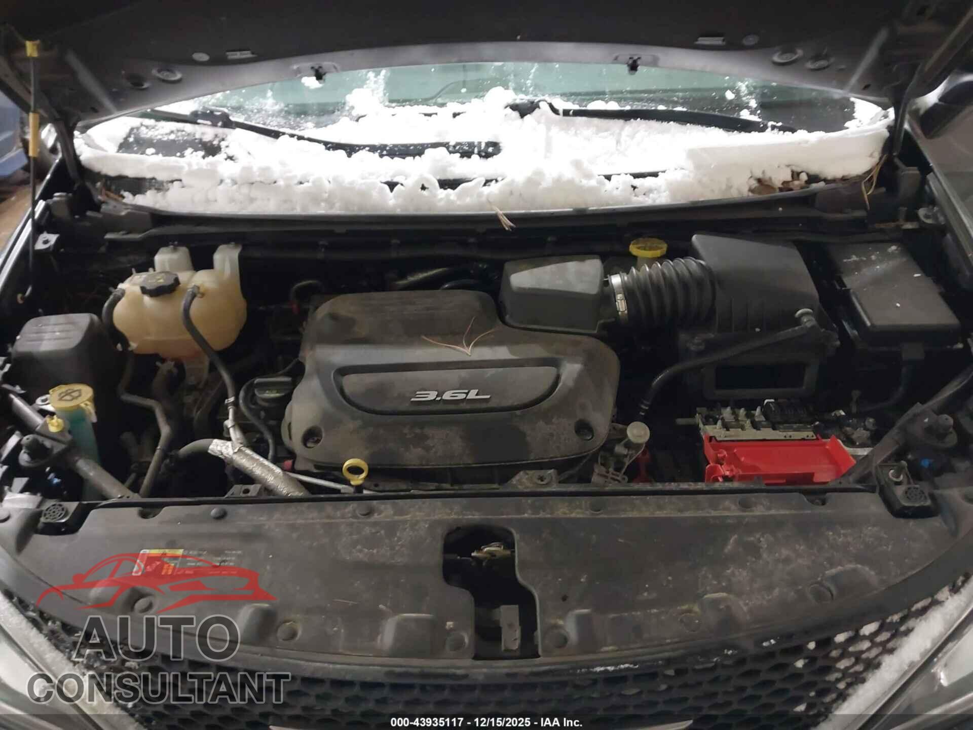 CHRYSLER PACIFICA 2017 - 2C4RC1BG7HR757073
