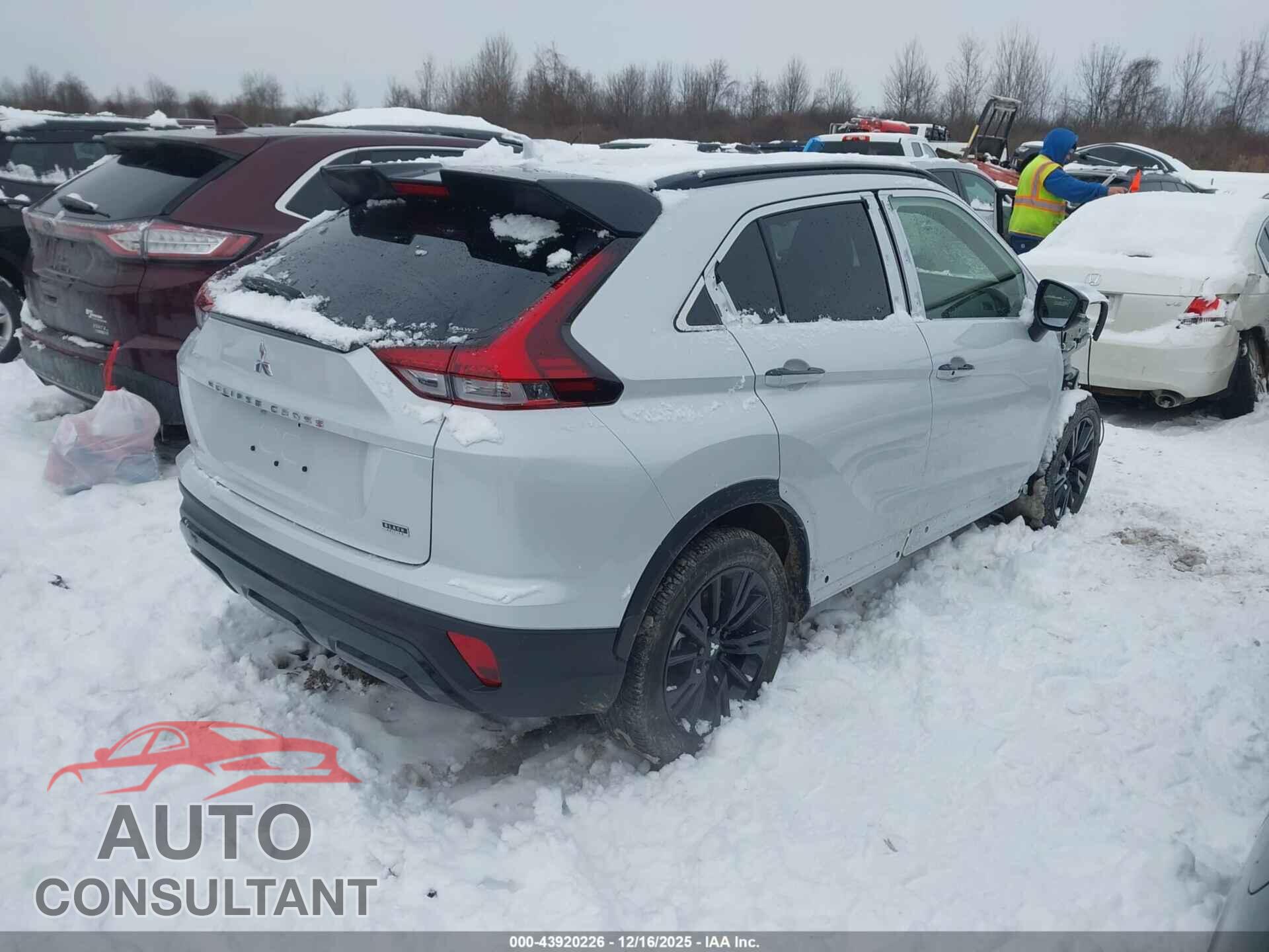 MITSUBISHI ECLIPSE CROSS 2025 - JA4ATWAA1SZ024502