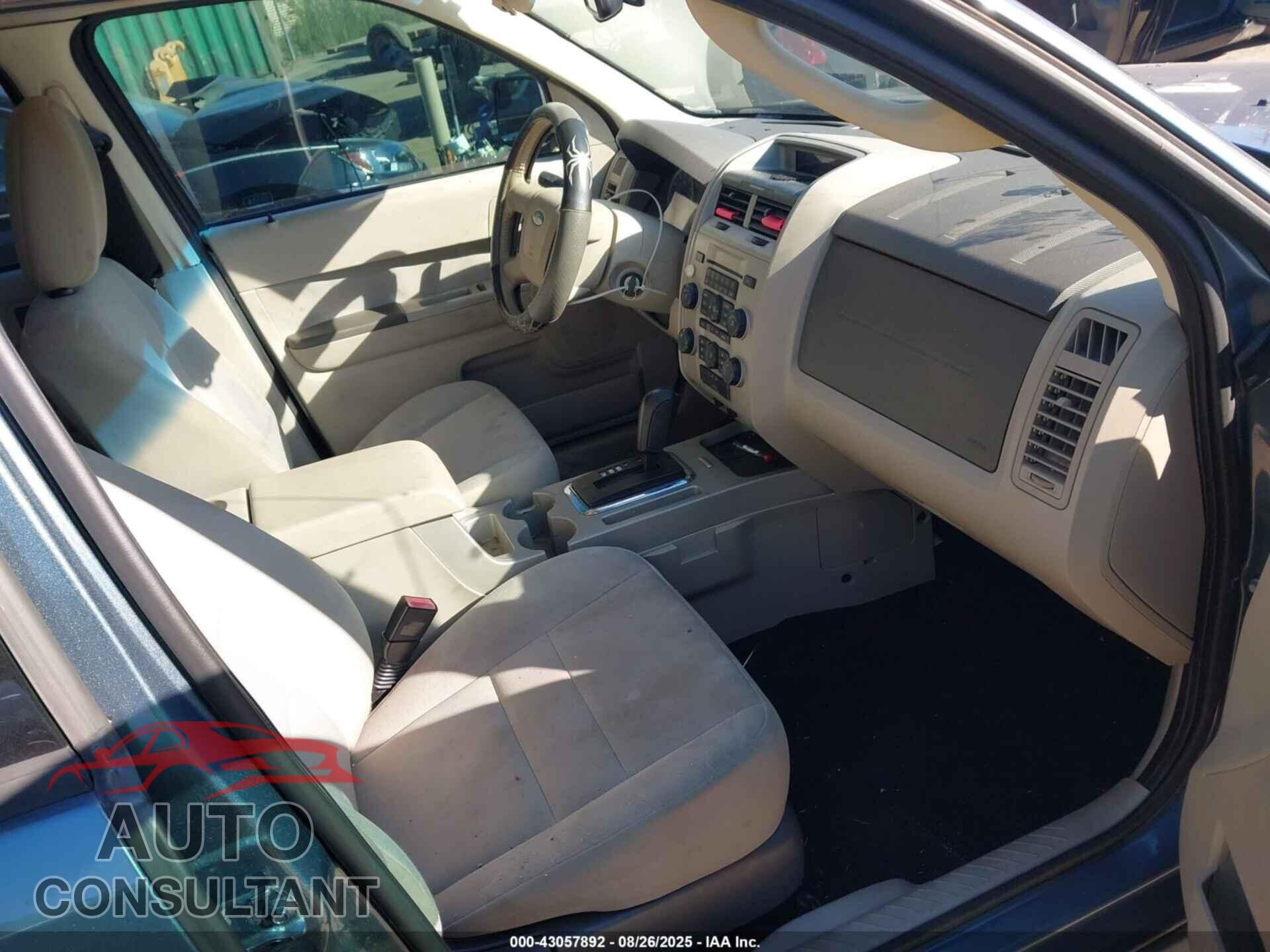 FORD ESCAPE 2012 - 1FMCU0DG5CKA99704