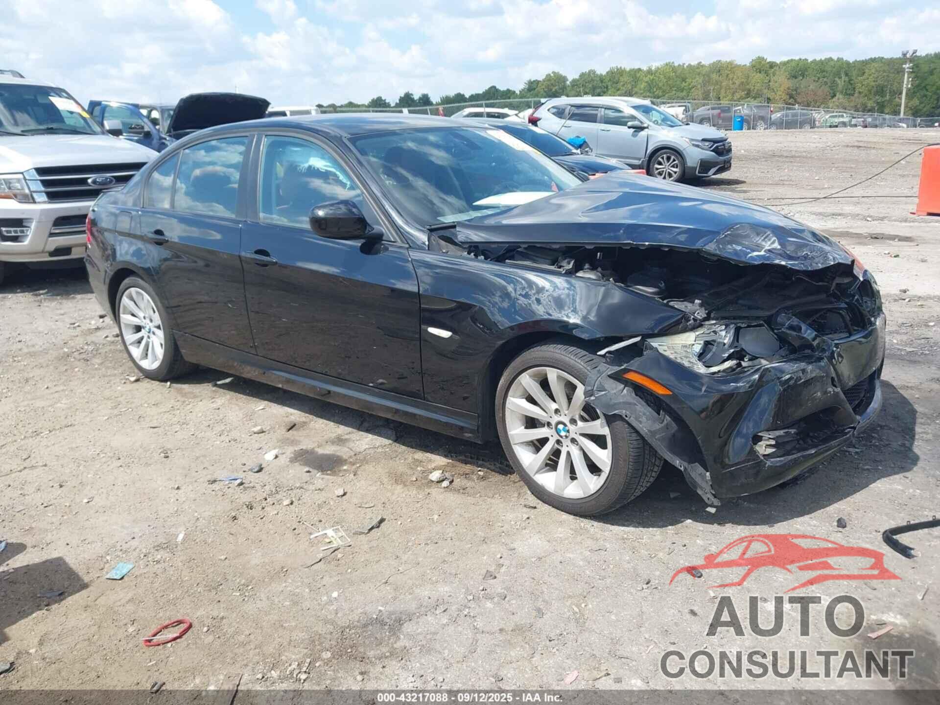 BMW 328I 2011 - WBAPH7C50BE682548