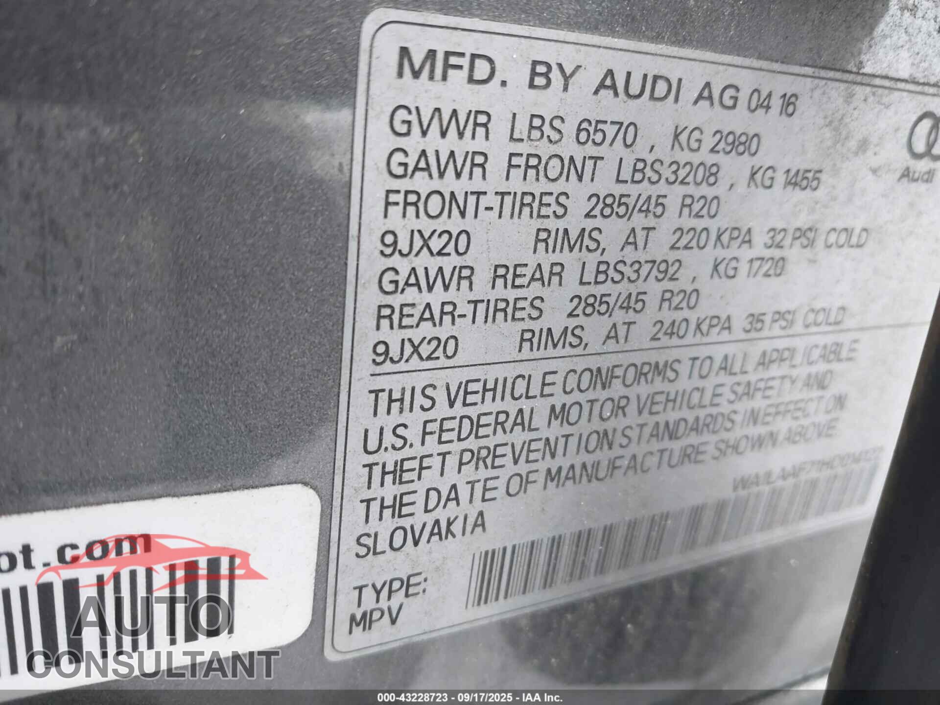 AUDI Q7 2017 - WA1LAAF71HD014122