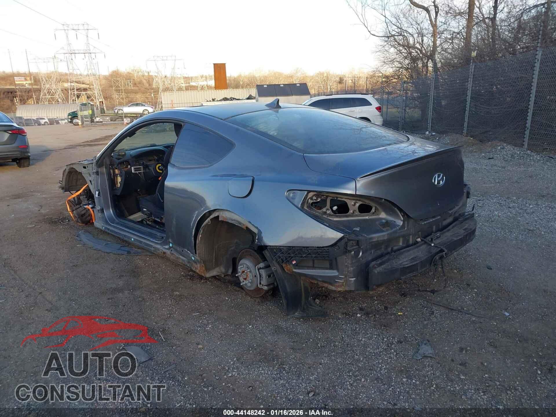 HYUNDAI GENESIS 2010 - KMHHT6KD2AUD35433
