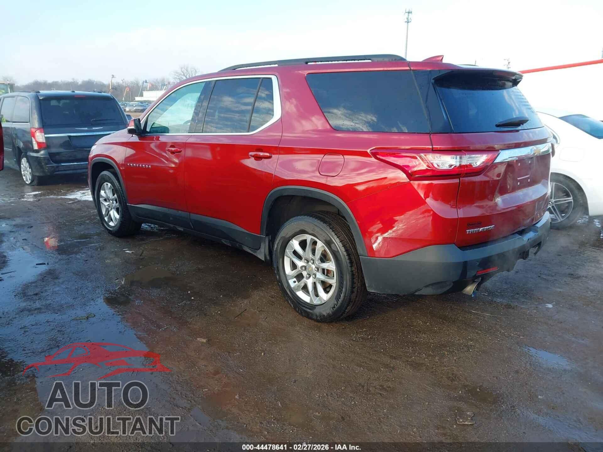 CHEVROLET TRAVERSE 2019 - 1GNERGKW2KJ283821