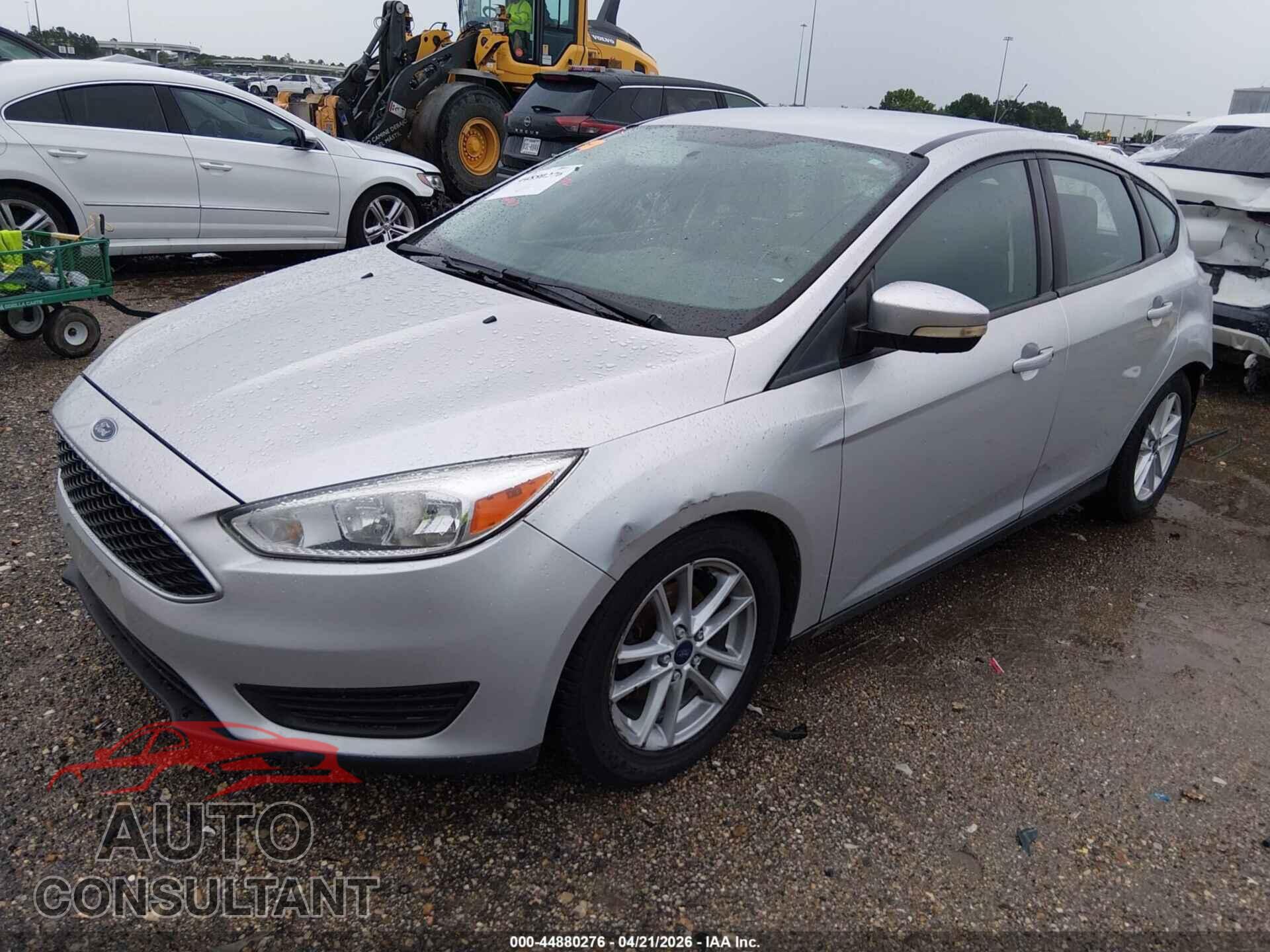 FORD FOCUS 2016 - 1FADP3K25GL357055