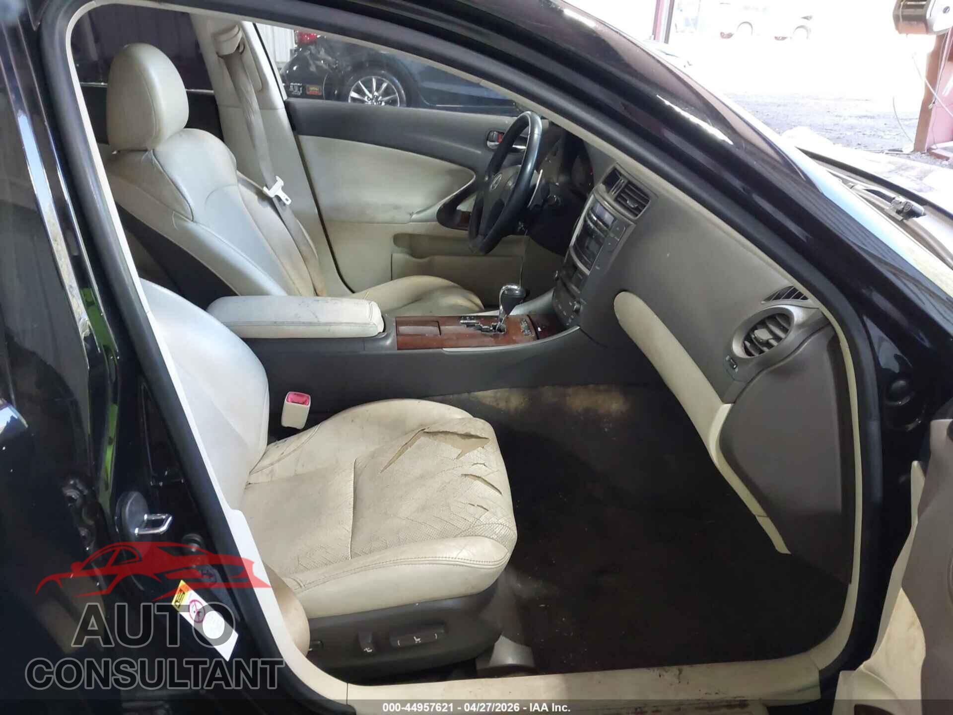 LEXUS IS 250 2010 - JTHCF5C29A5042644