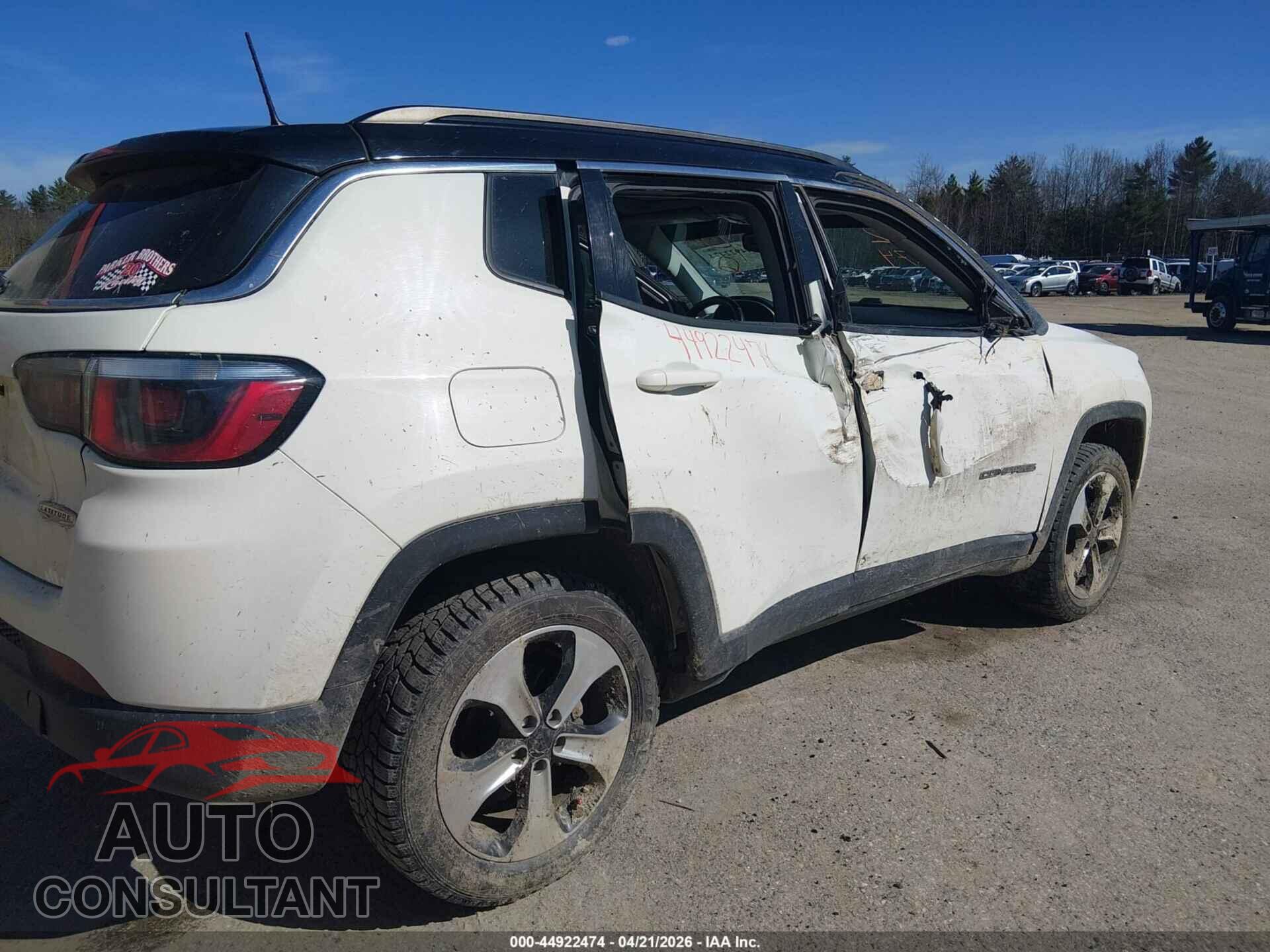 JEEP COMPASS 2018 - 3C4NJDBB5JT281189