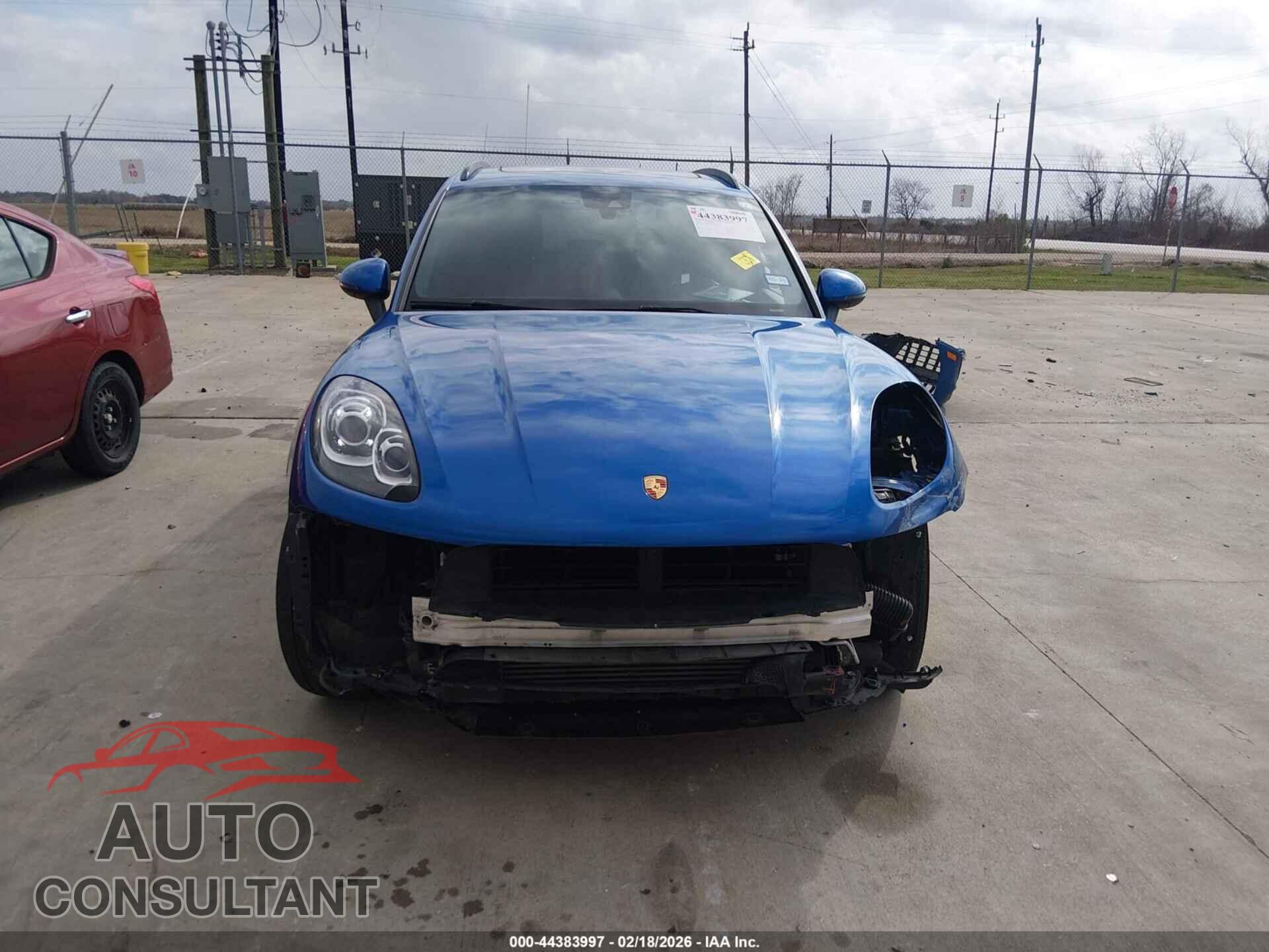 PORSCHE MACAN 2018 - WP1AA2A57JLB09867