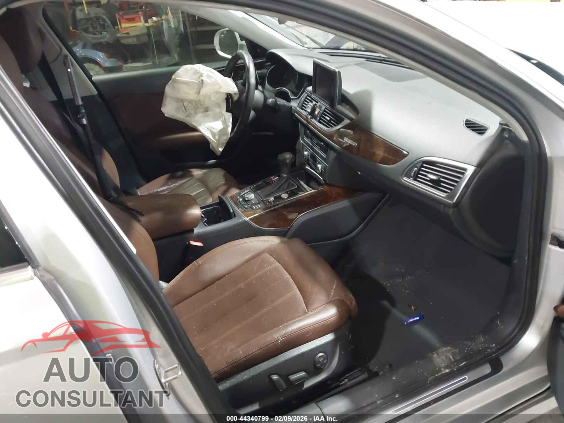 AUDI A6 2013 - WAUHGAFC2DN133550