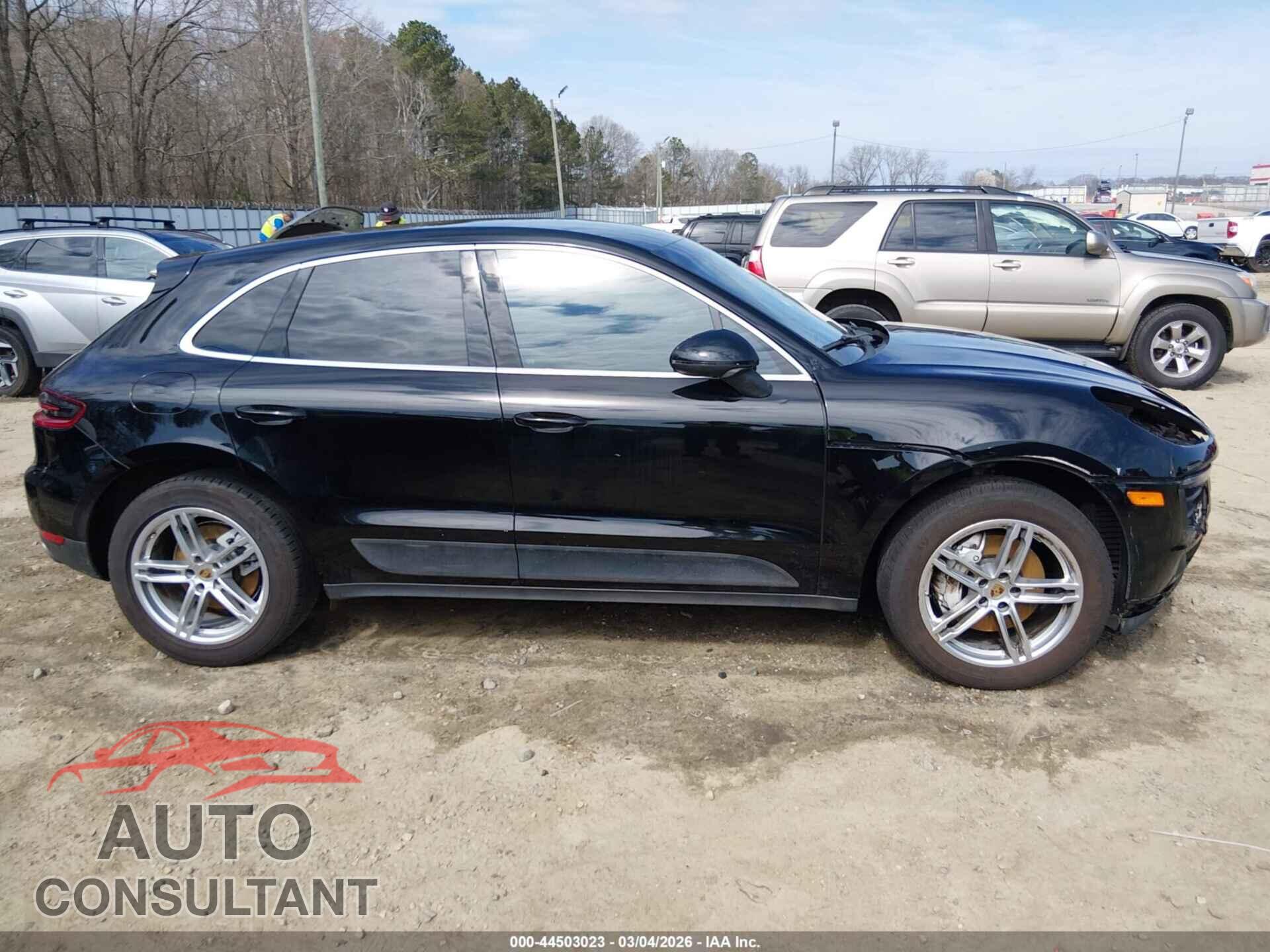 PORSCHE MACAN 2015 - WP1AB2A57FLB62234