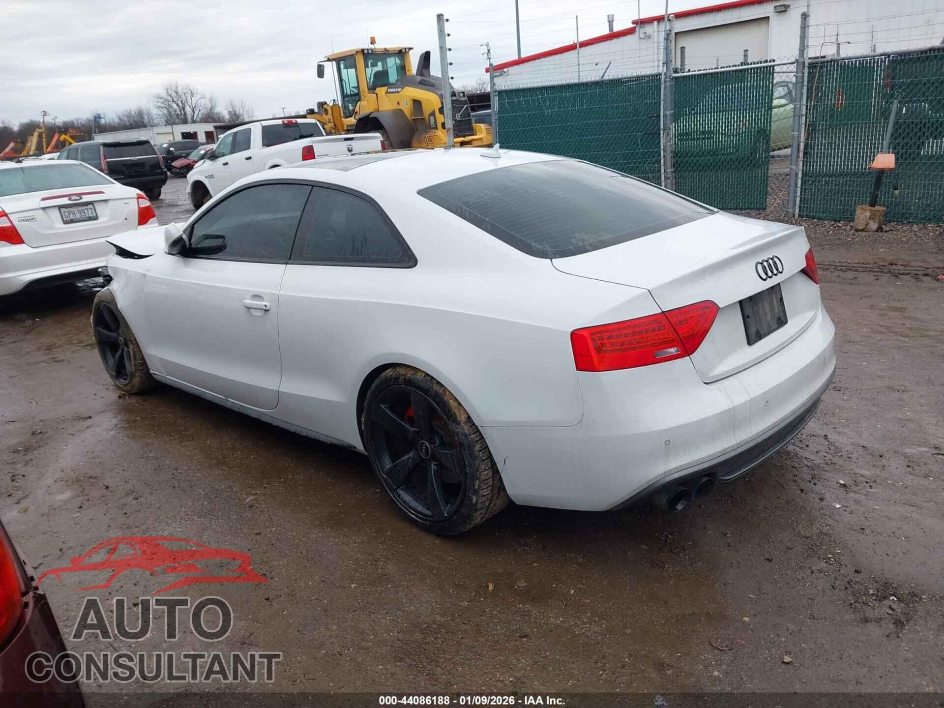 AUDI S5 2014 - WAUCGAFRXEA021831