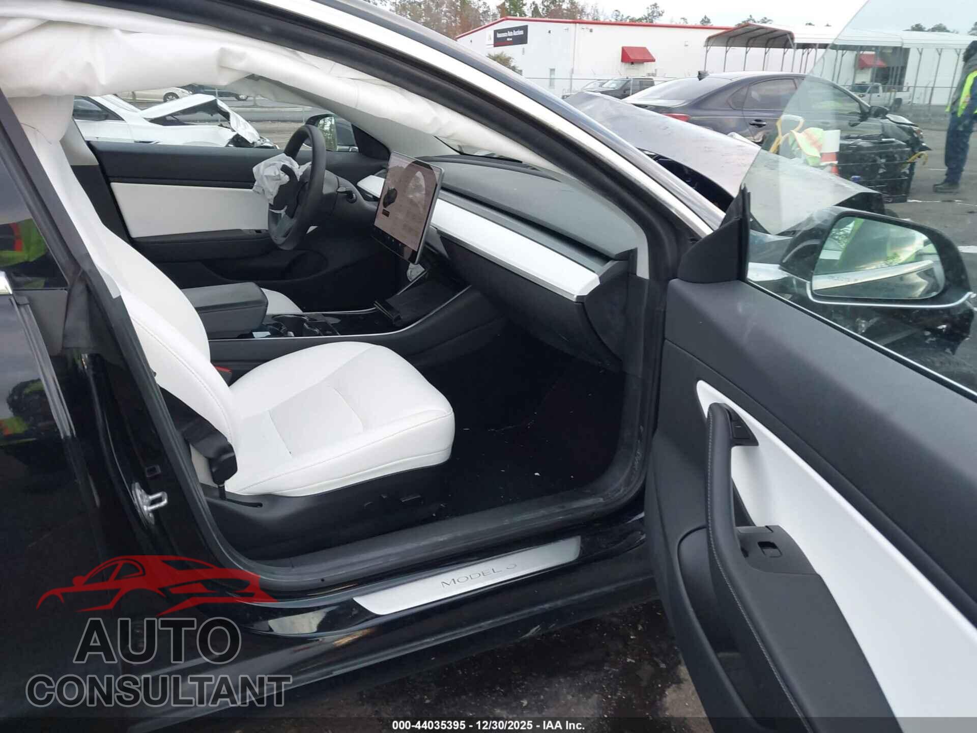 TESLA MODEL 3 2020 - 5YJ3E1EA1LF793319