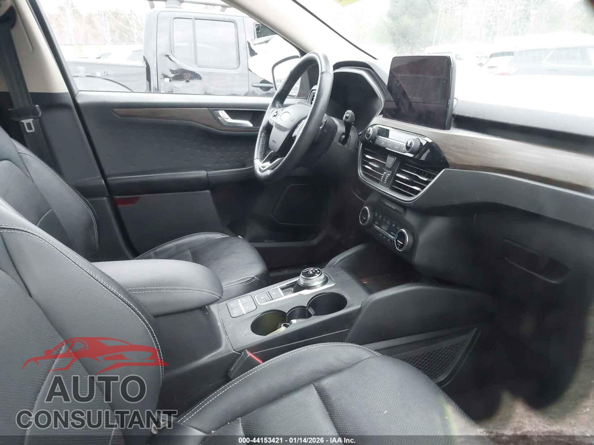 FORD ESCAPE 2020 - 1FMCU9J98LUA30729